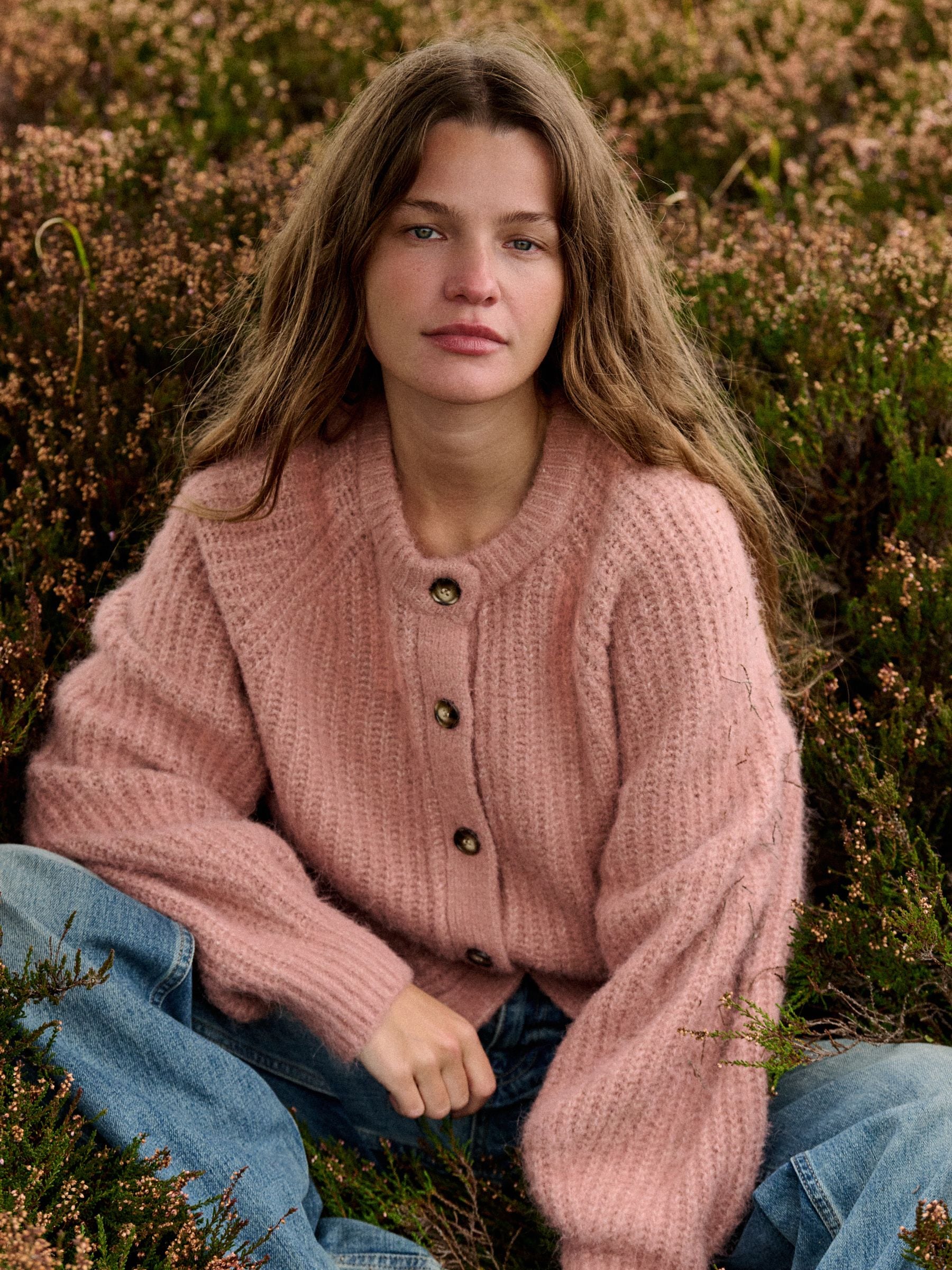The Set 2 Pack Fluffy Crew Neck Cardigan - Cream / Baby Pink - Regular - Location Worn
