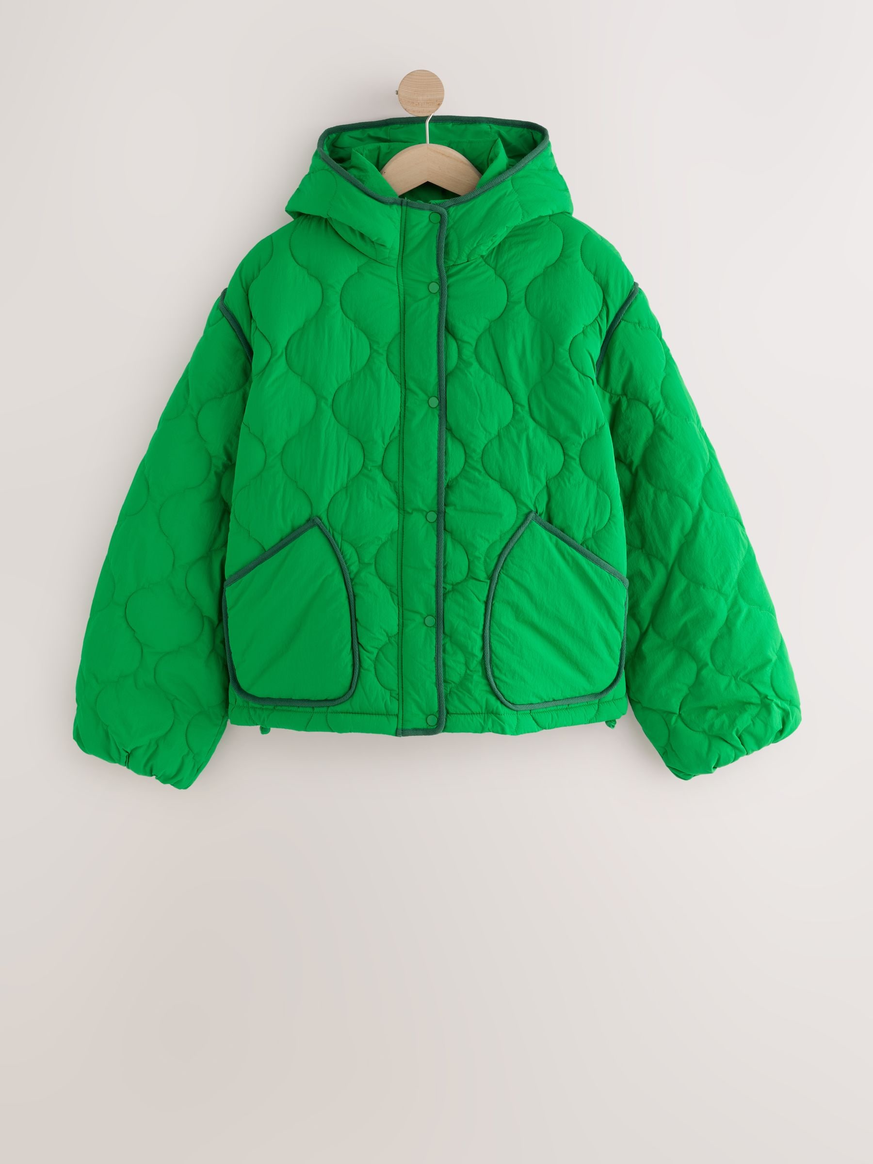 Shower Resistant Lightweight Quilted Jacket - Green - Regular - SIP Still Life
