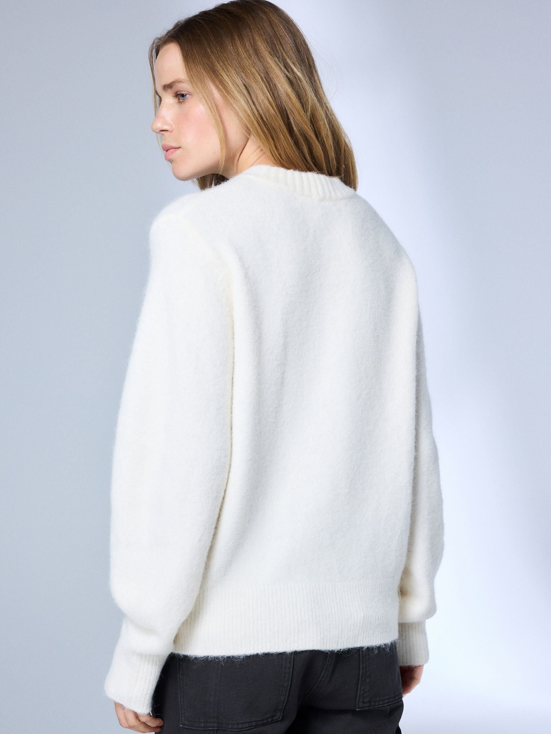 Long Sleeve Crew Neck Knitted Jumper With Wool - Ecru - Regular - Location Worn