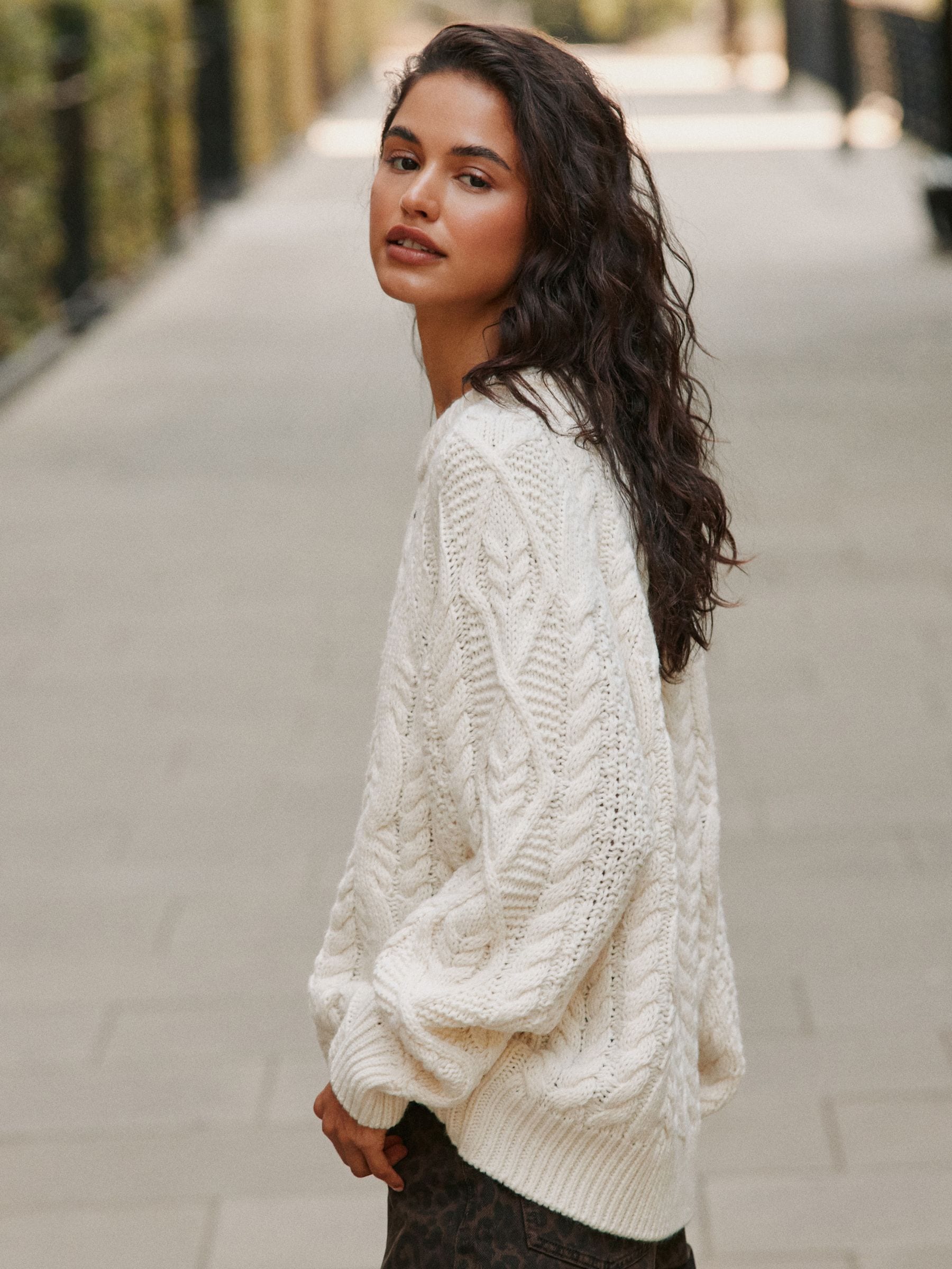 Cable Knit Long Sleeve Crew Neck Jumper - Ecru - Regular - Location Worn