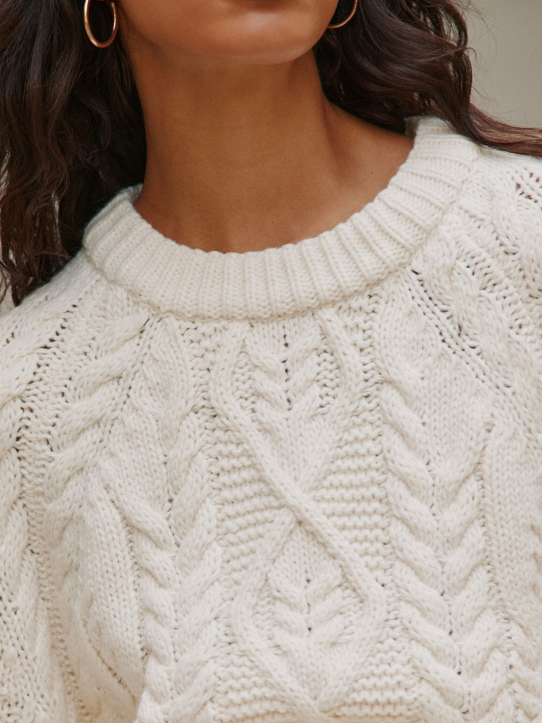 Cable Knit Long Sleeve Crew Neck Jumper - Ecru - Regular - Location Worn