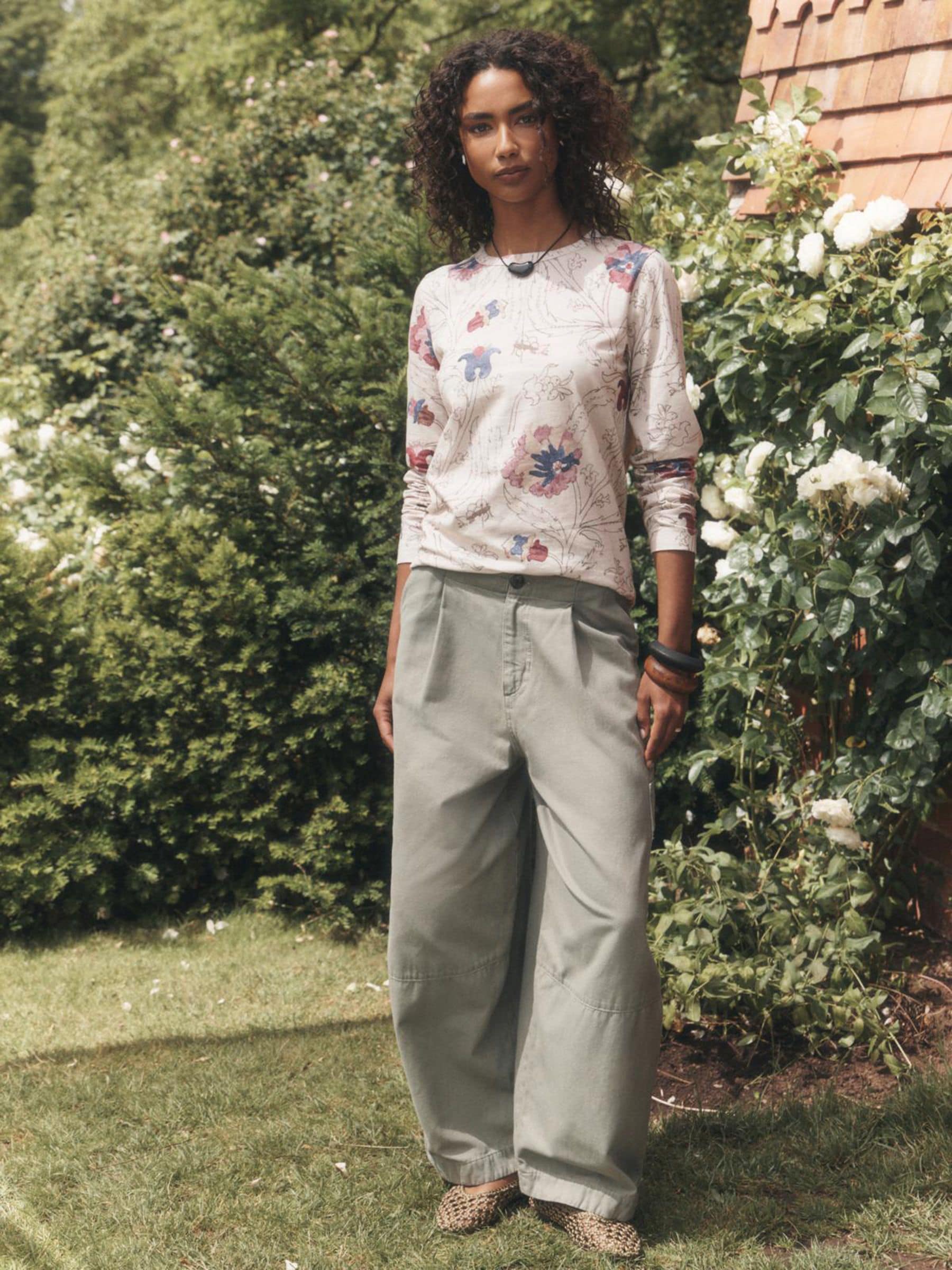Long Sleeve Crew Neck T-Shirt - Floral National Trust X Next - Regular - Location Worn