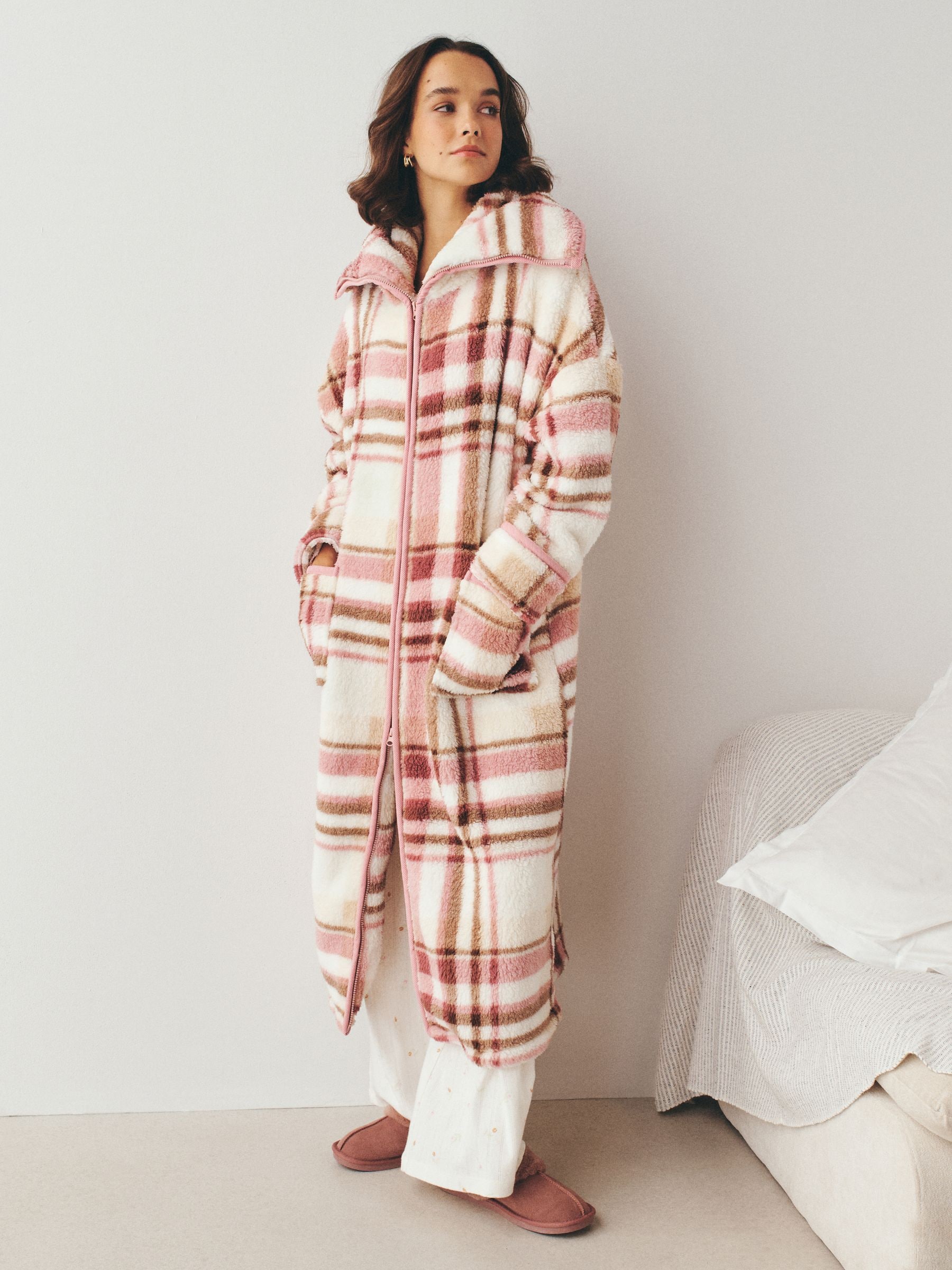 Full Zip Teddy Robe - Pink Check - Regular - SIP Worn