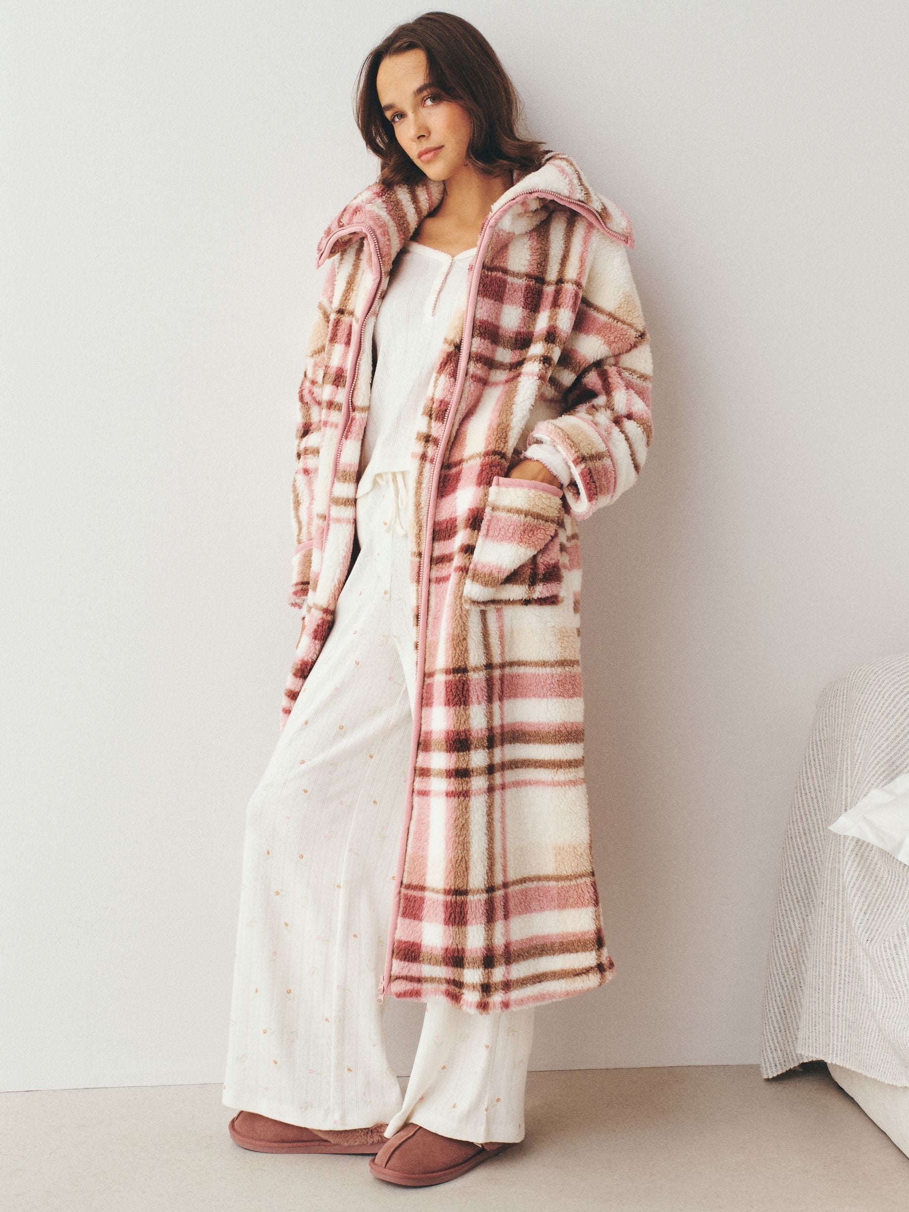 Full Zip Teddy Robe - Pink Check - Regular - SIP Worn