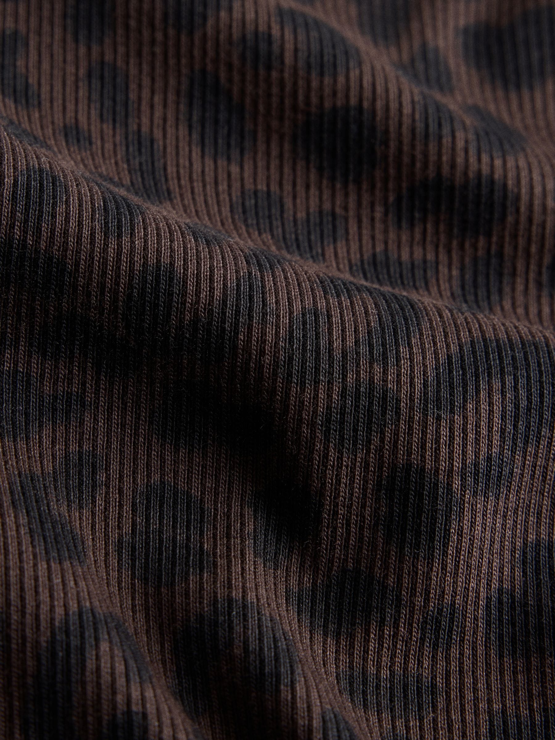 The Set 5 Pack V-Neck Ribbed Long Sleeve T-Shirts - Brown/Black/Leopard Animal/Neutral/White - Regular - SIP Still Life