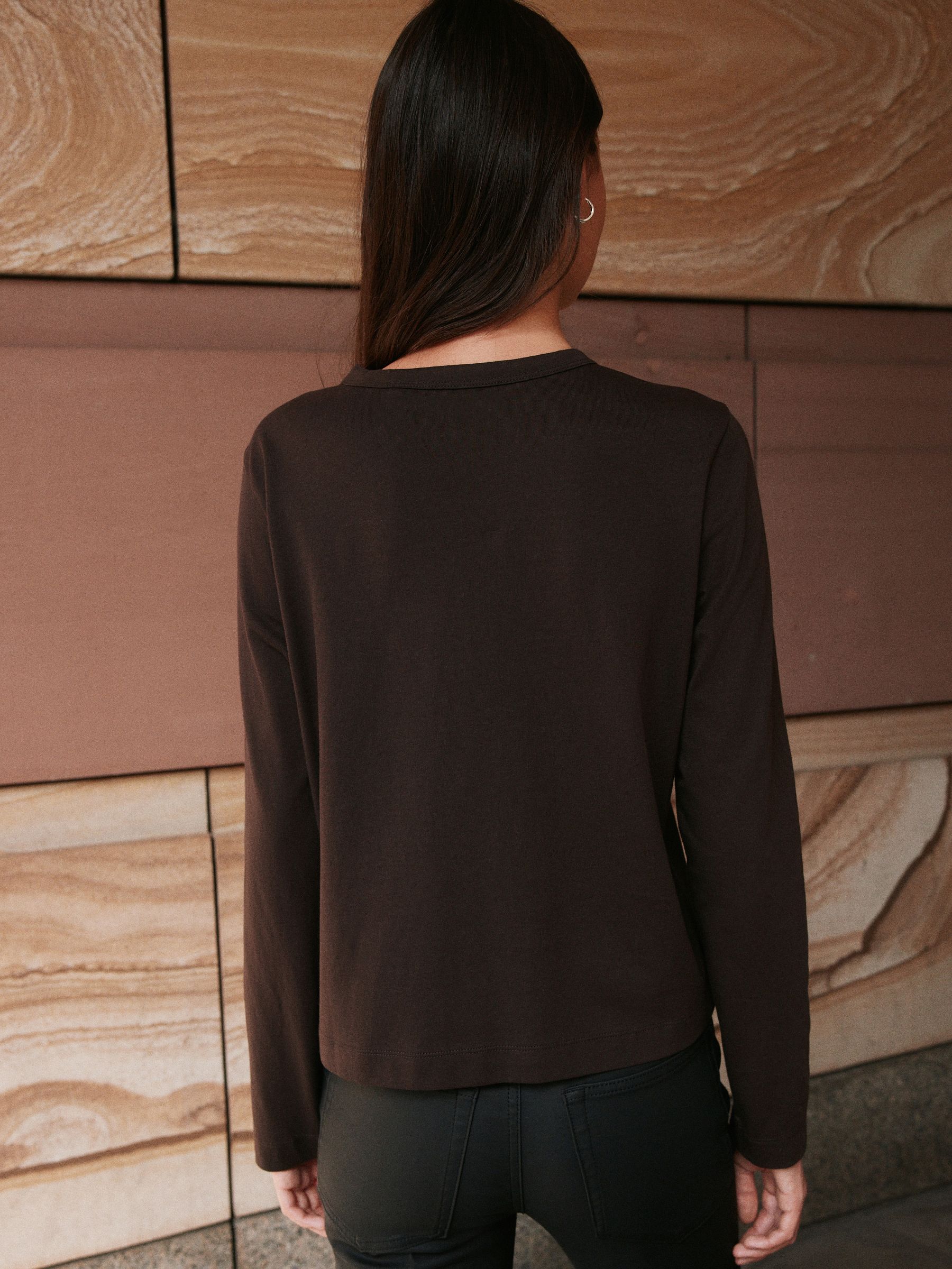 Long Sleeve Crew Neck T-Shirt - Chocolate Brown - Regular - Location Worn