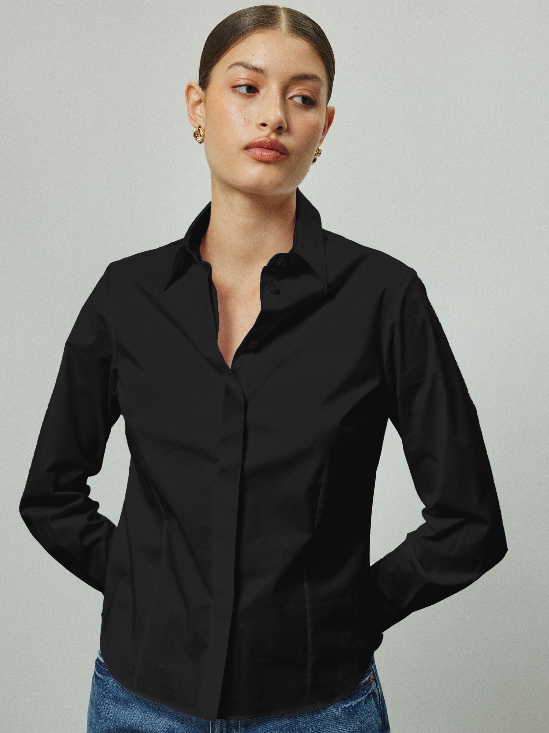 Fitted Stretch Essential Long Sleeve Shirt - Black - Regular - Location Worn