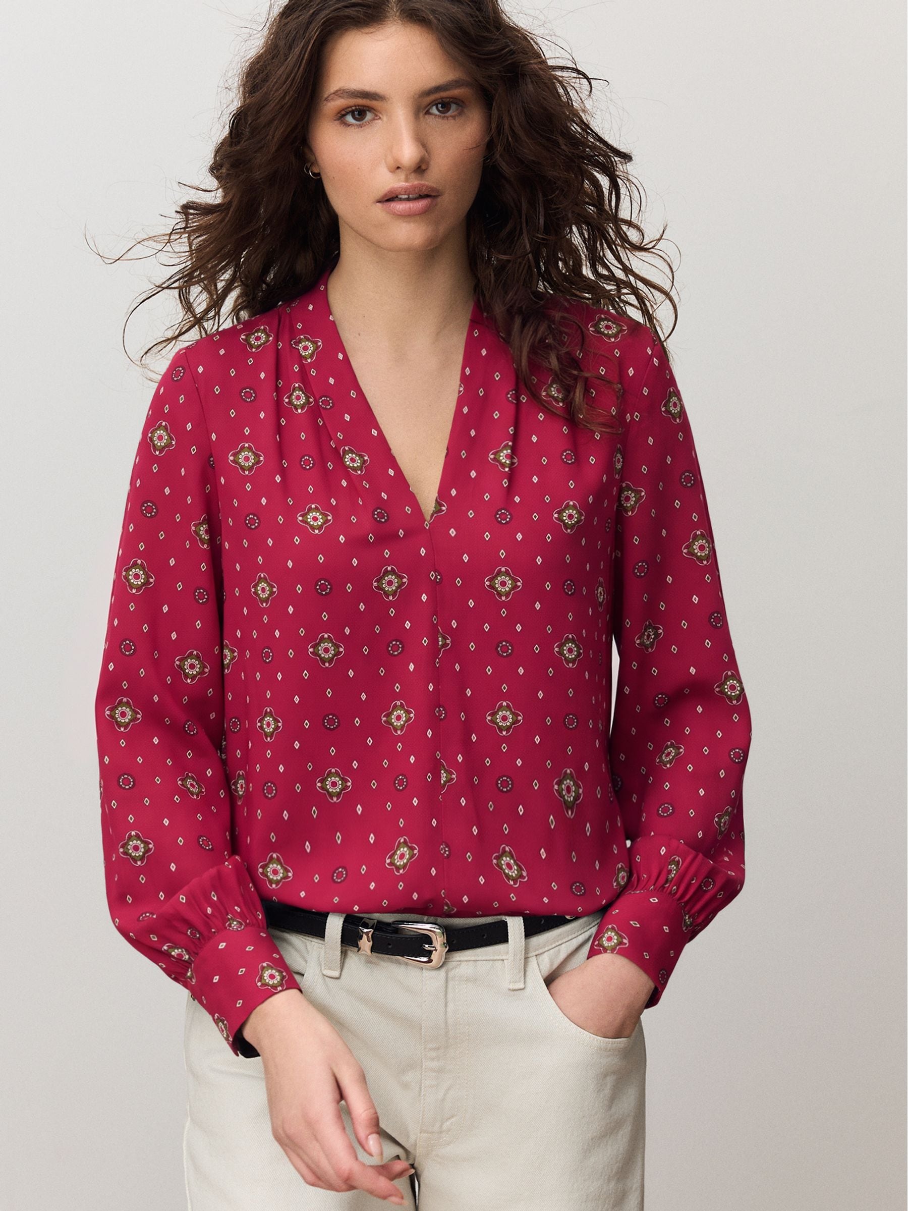 Long Sleeve V-Neck Cuff Top - Red Print - Regular - Location Worn