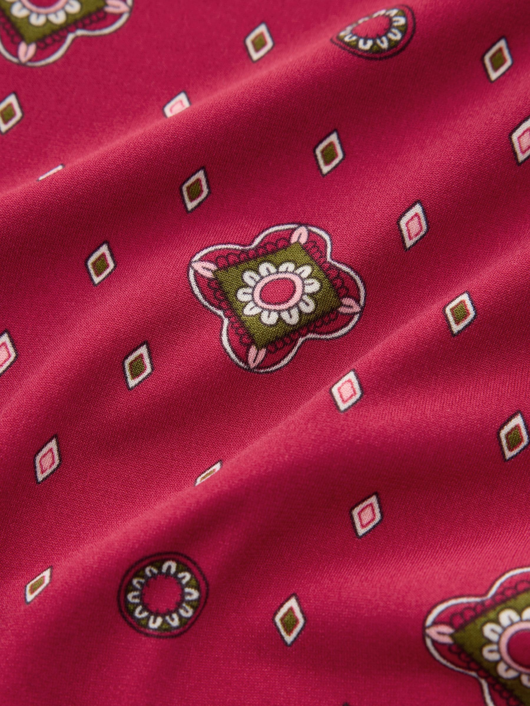 Long Sleeve V-Neck Cuff Top - Red Print - Regular - SIP Still Life