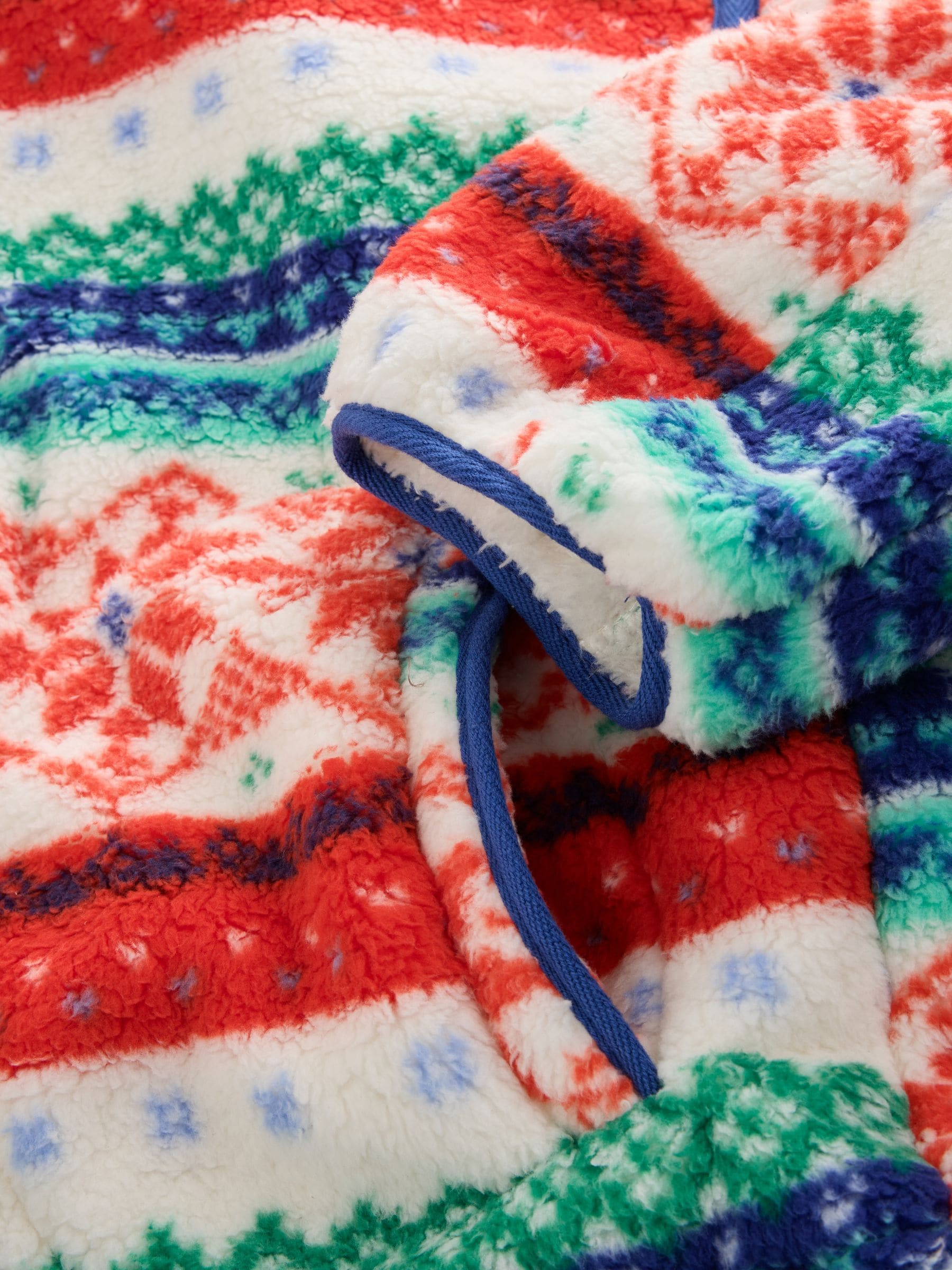 Half Zip Borg Fleece - Red/Green Fairisle - Regular - SIP Still Life