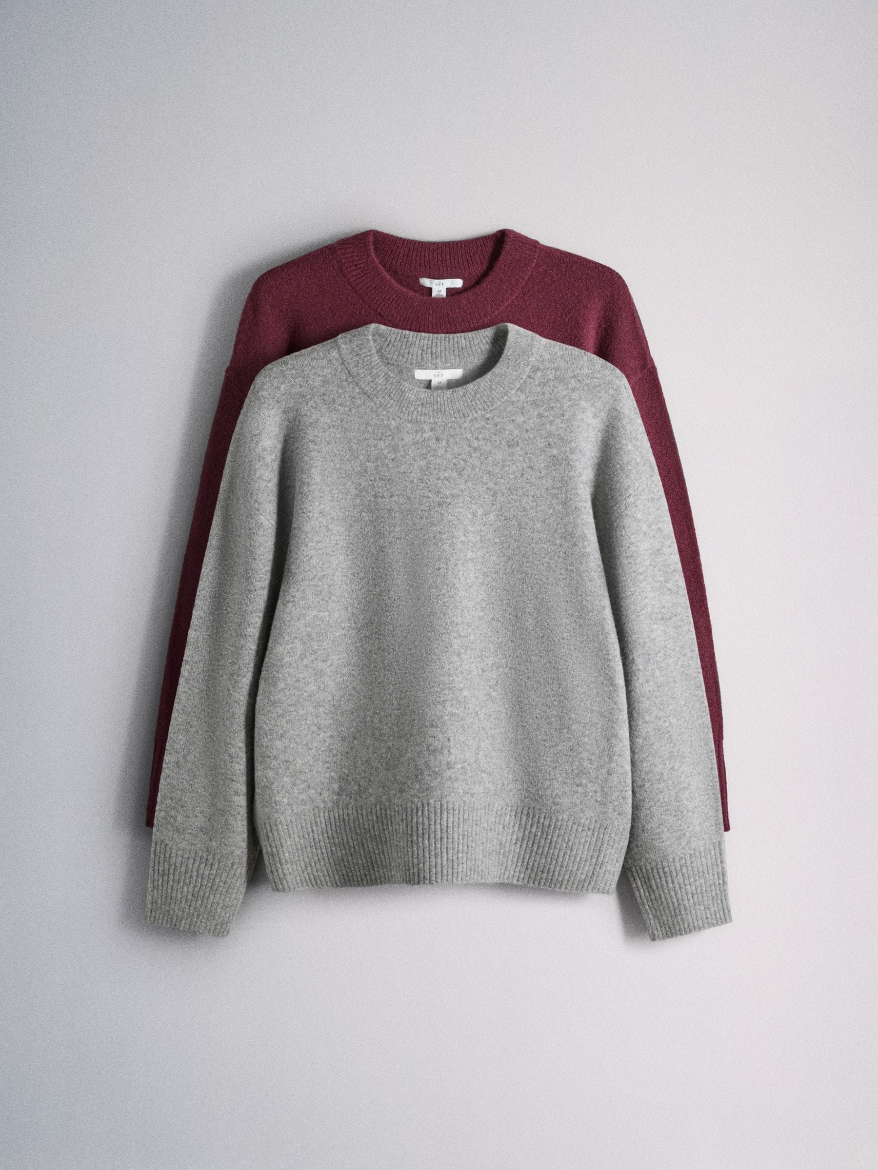 The Set 2 Pack Crew Neck Jumper With Wool - Mid Grey/Burgundy Red - Regular - SIP Still Life
