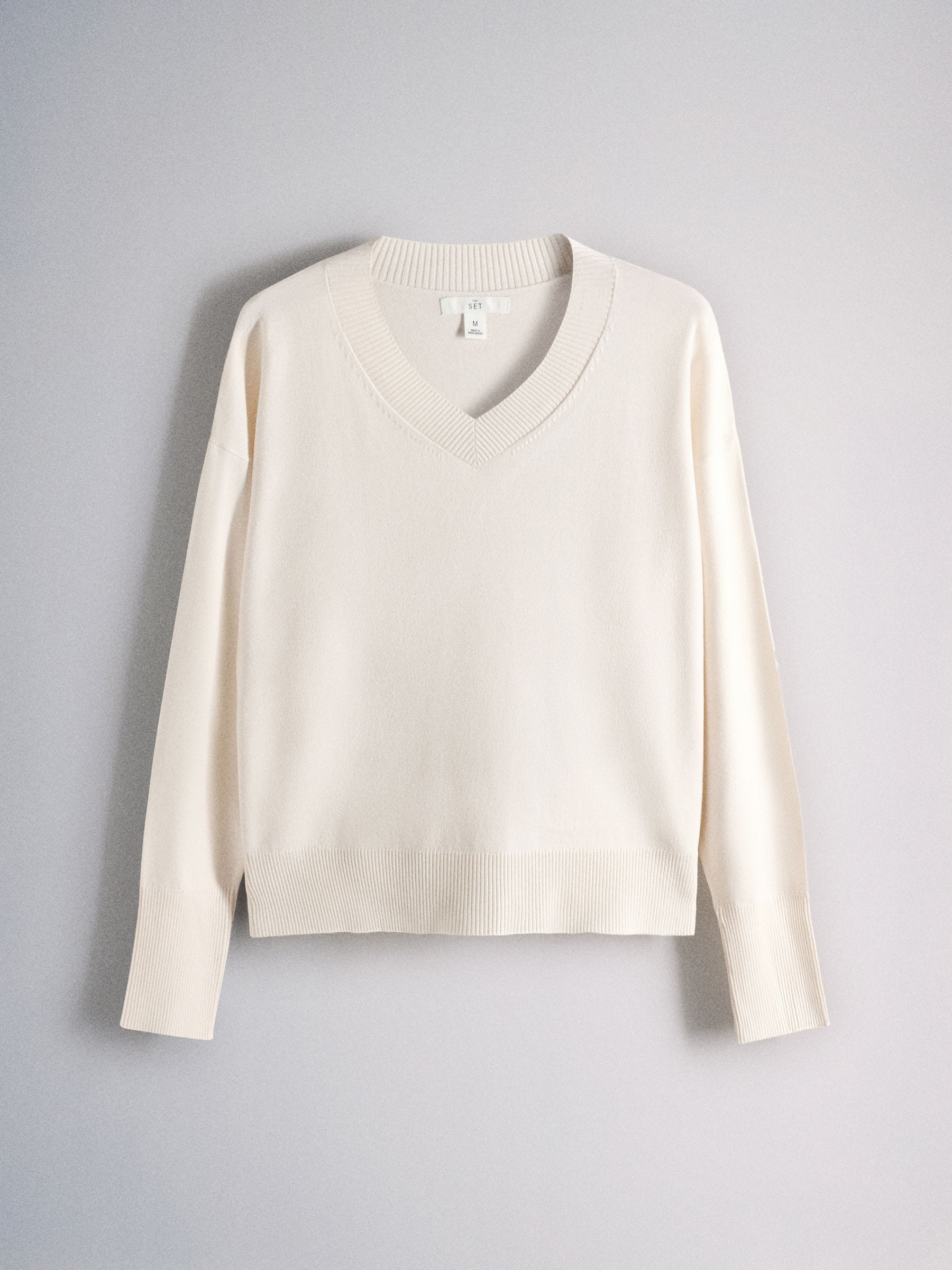 The Set Fine Knitted V-Neck Jumpers - Chocolate Brown/Taupe Brown/Cream - 3 Pack - SIP Still Life