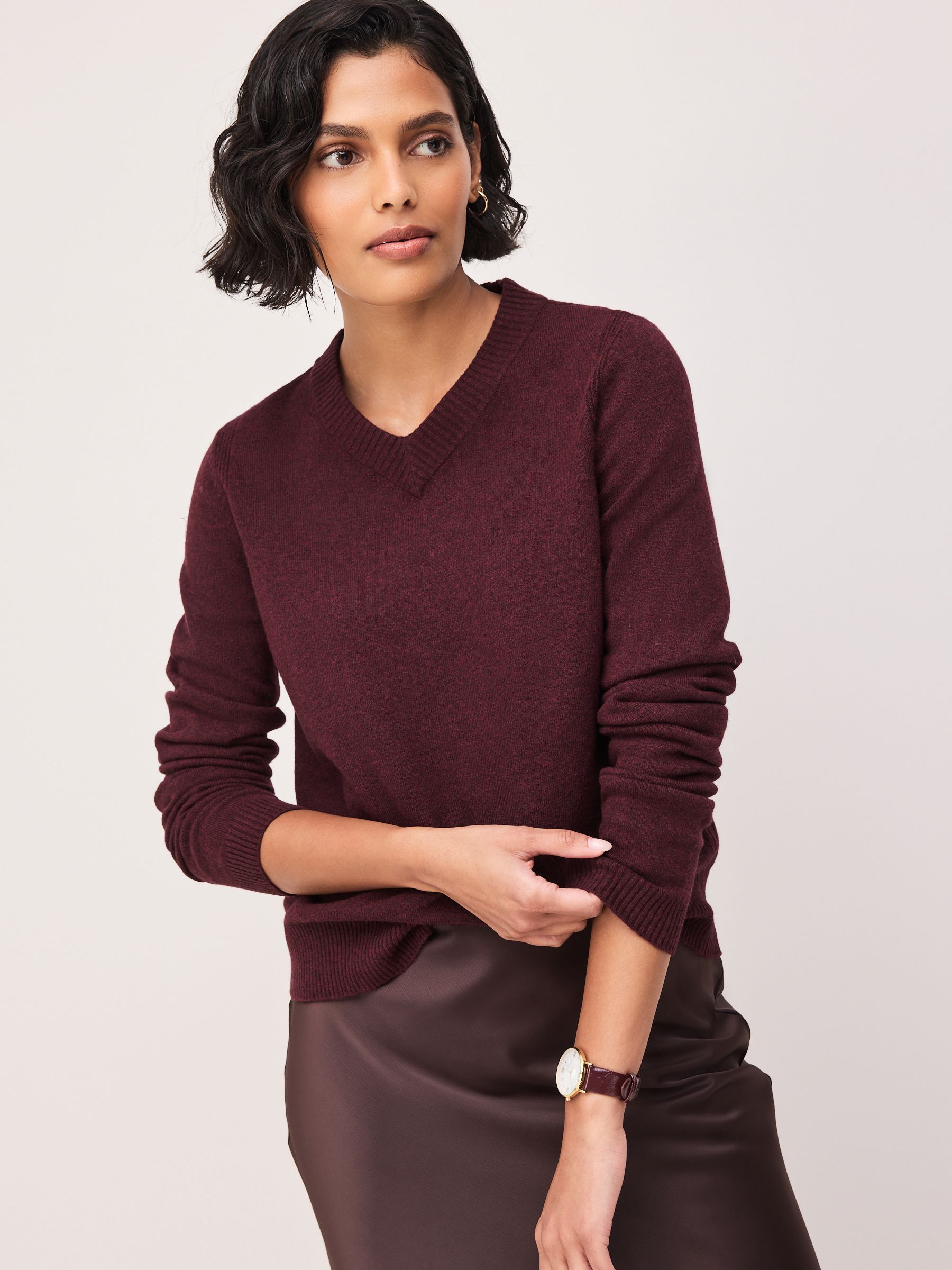Supersoft V-Neck Long Sleeve Jumper - Burgundy Red - Regular - Location Worn