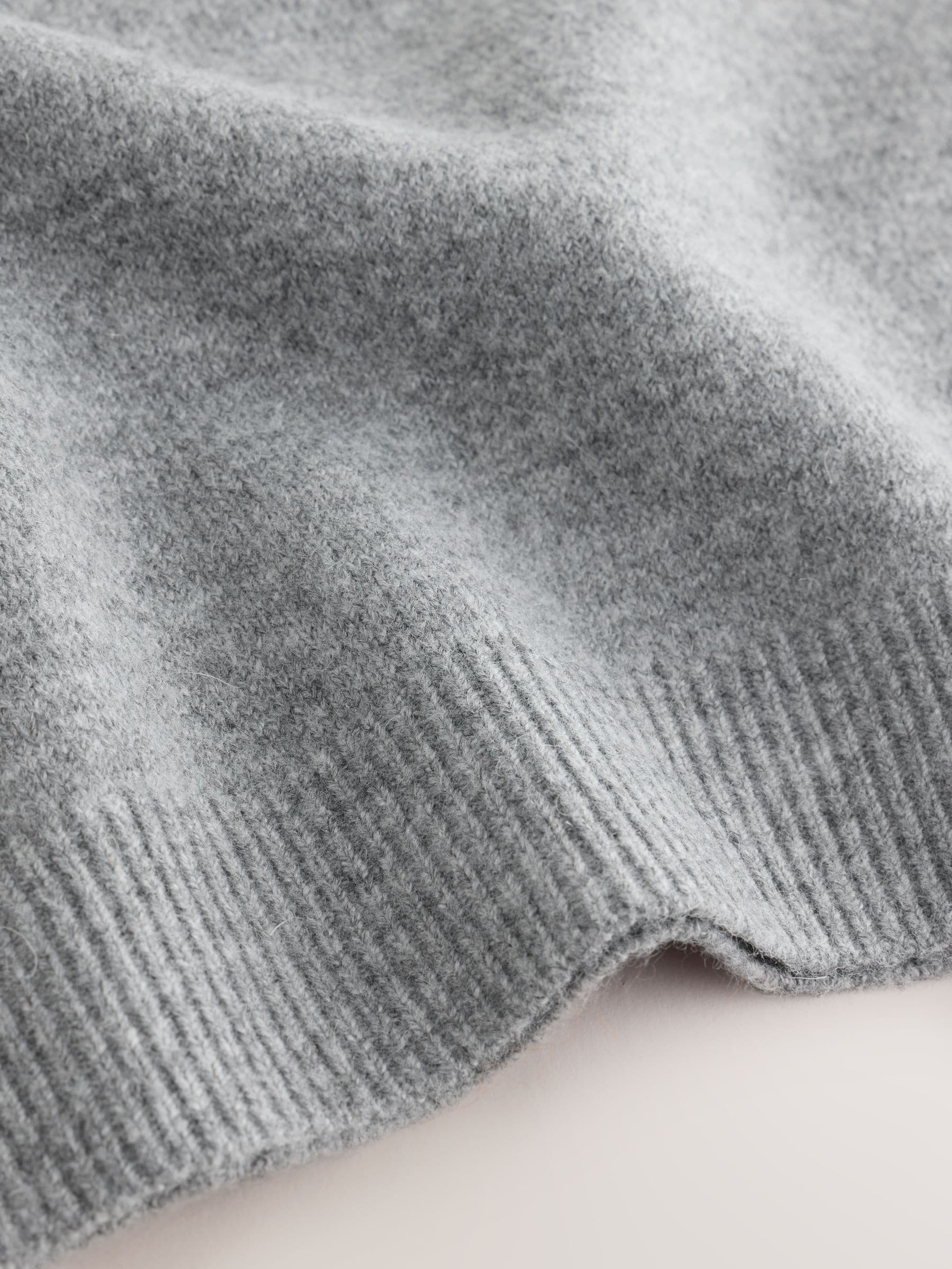 Supersoft Short Sleeve Knitted T-Shirt - Grey Marl - Regular - SIP Still Life