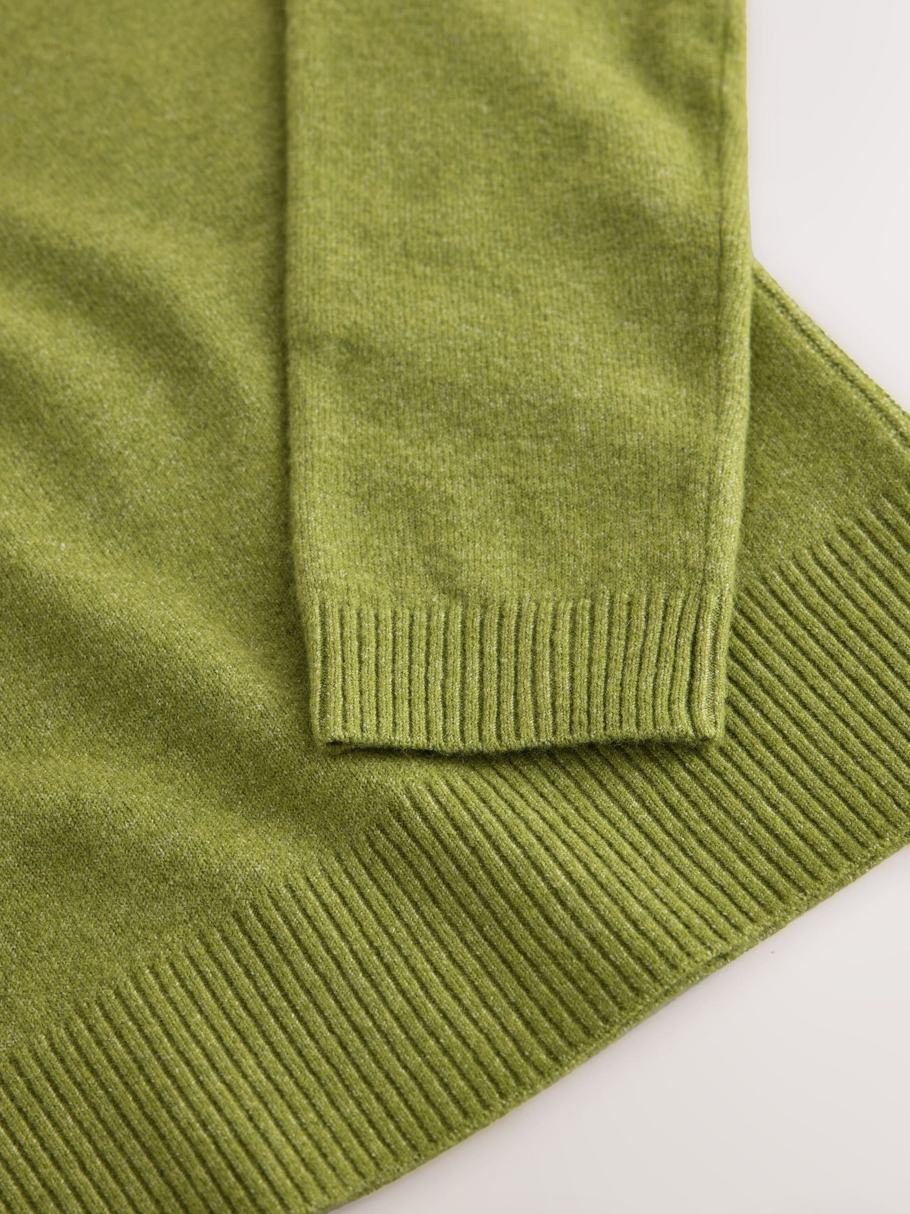Supersoft V-Neck Long Sleeve Jumper - Green - Regular - SIP Still Life