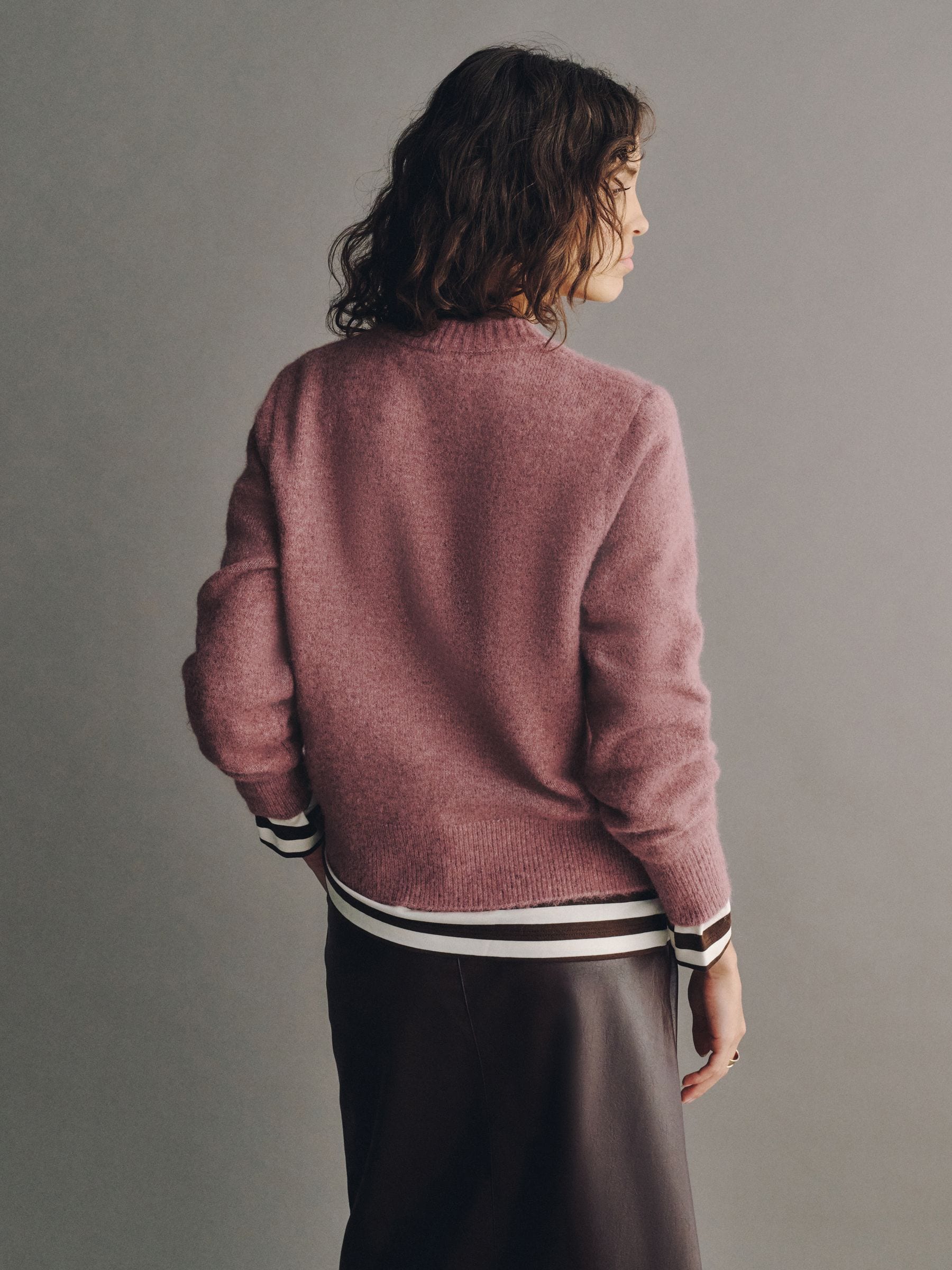 Long Sleeve Crew Neck Knitted Jumper With Wool - Mauve Pink - Regular - SIP Worn