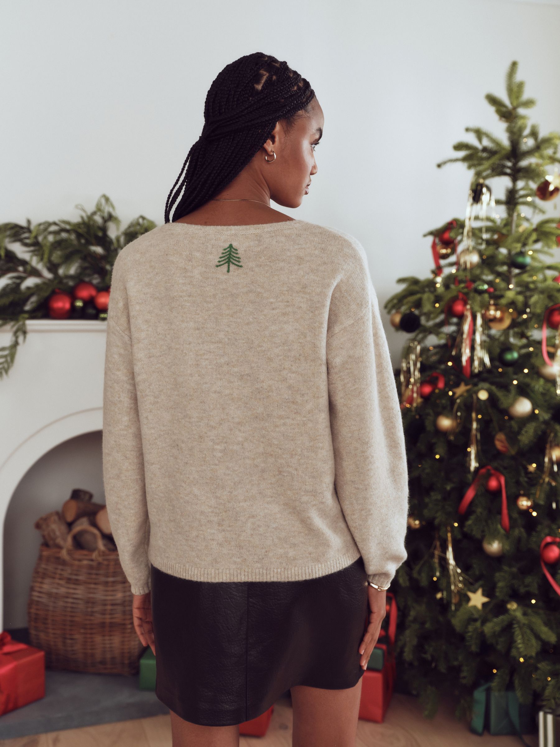 Family Matchback Christmas Jumper - Neutral Hamish - Regular - Location Worn