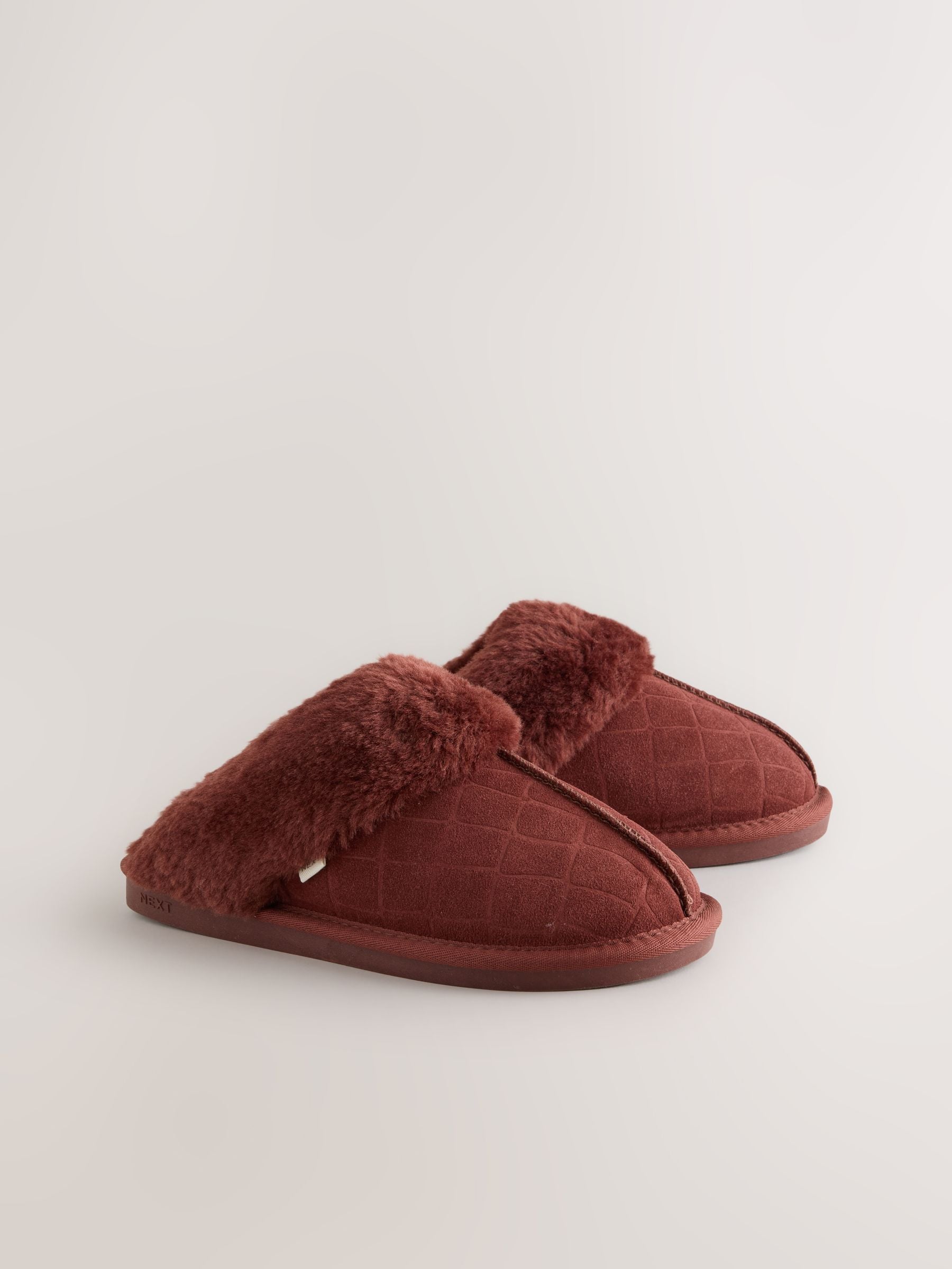 Faux Fur Lined Suede Mule Slippers - Burgundy Red Croc - Regular - SIP Still Life
