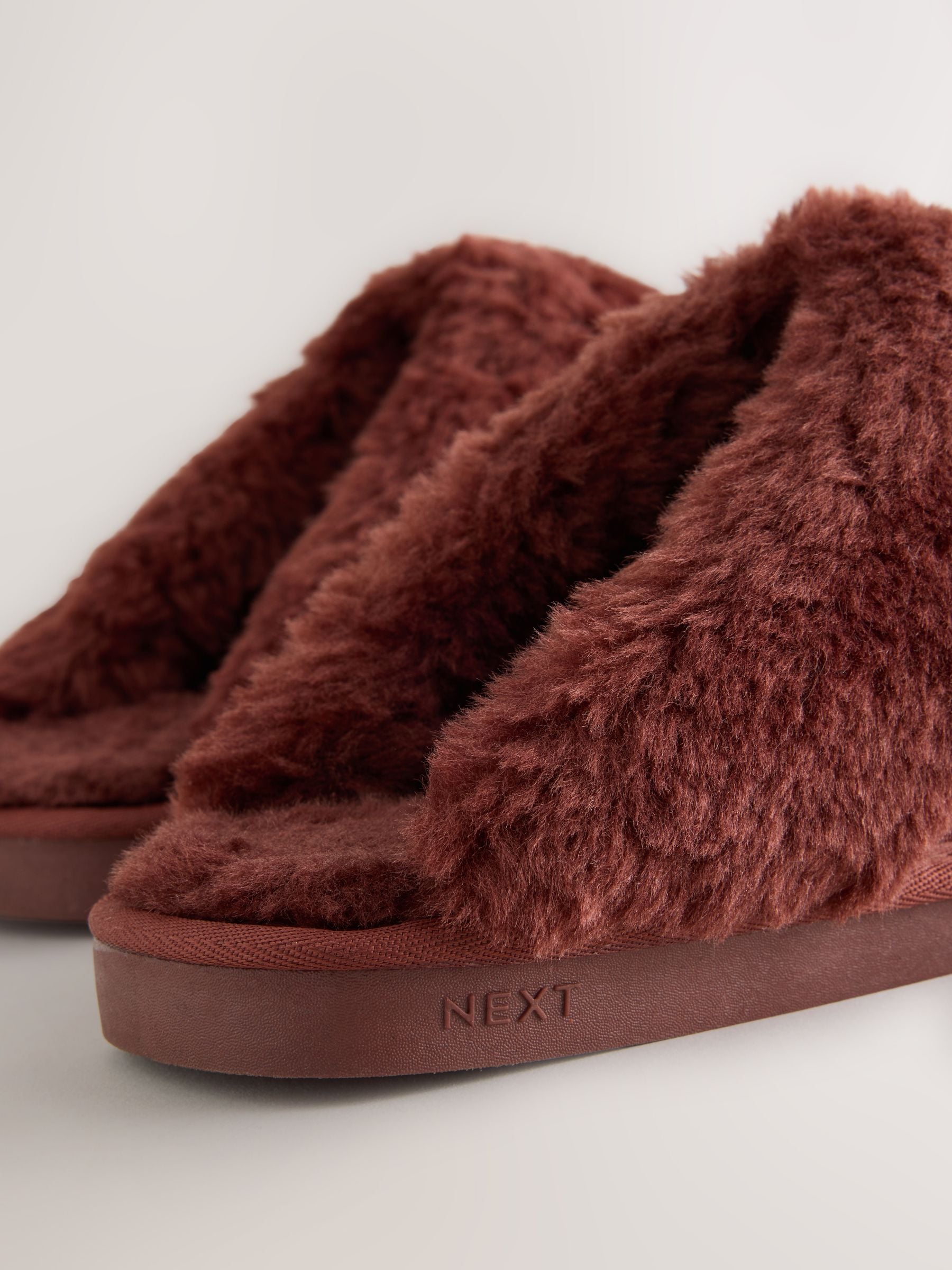 Faux Fur Lined Suede Mule Slippers - Burgundy Red Croc - Regular - SIP Still Life