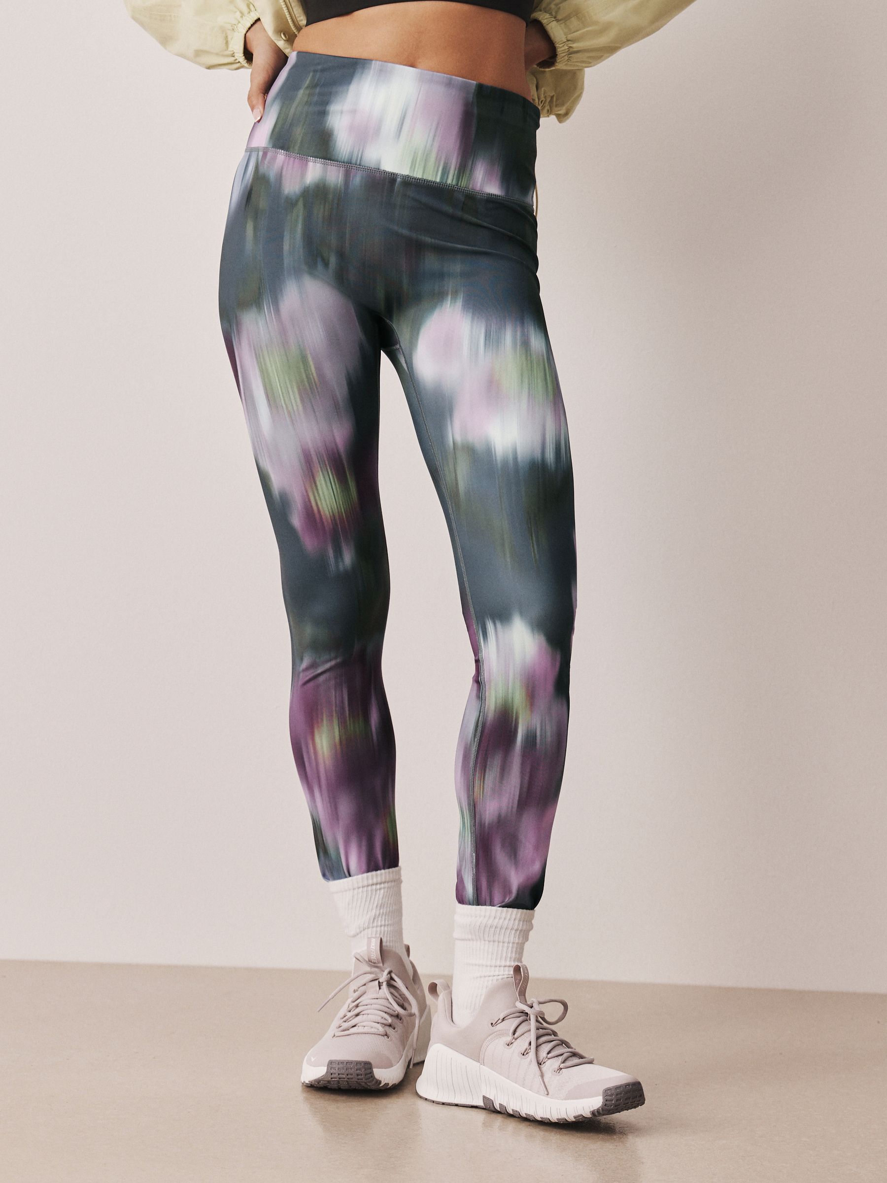 Active Power Sports Leggings - Navy - Petite - Location Worn