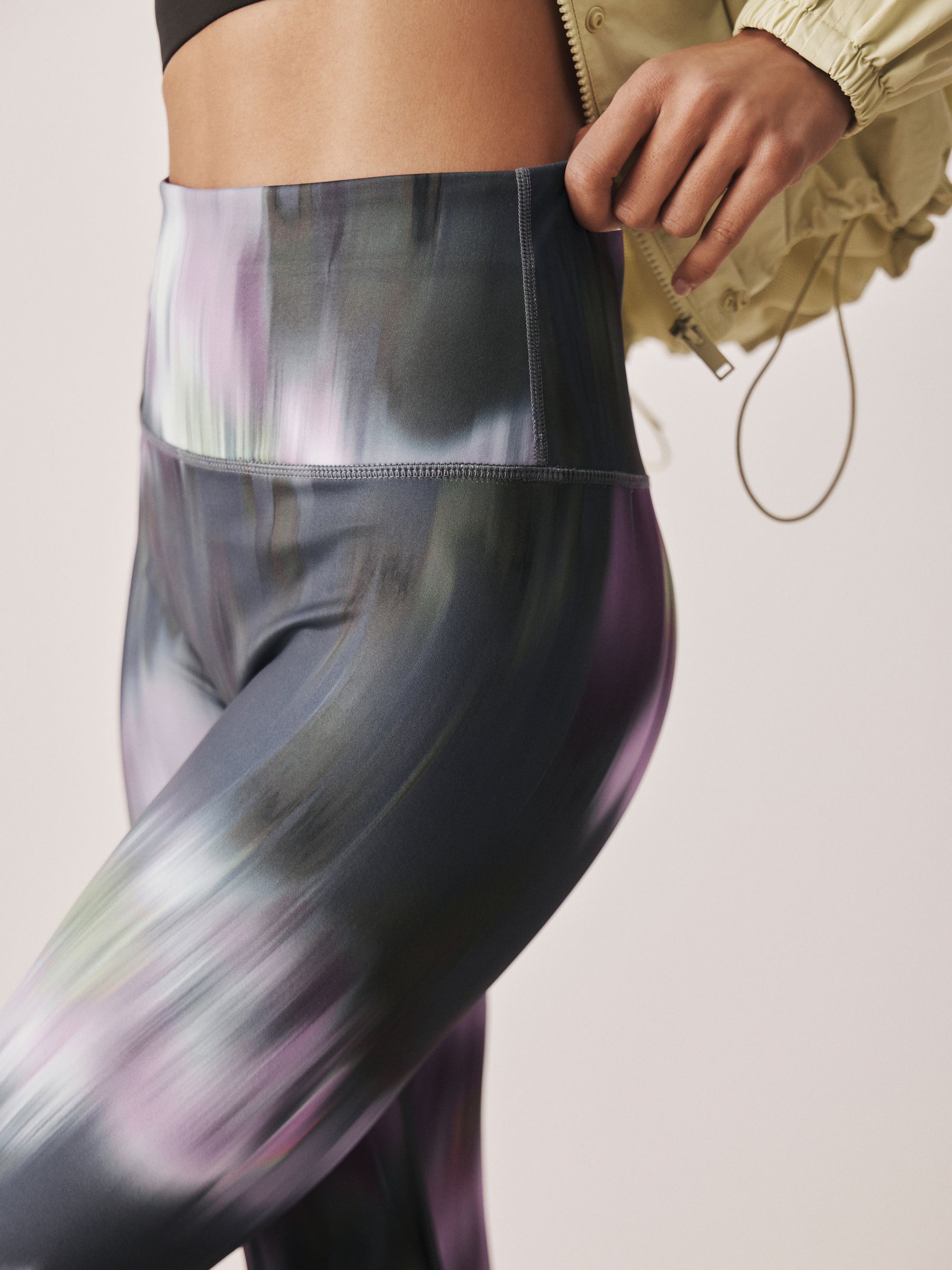 Active Power Sports Leggings - Navy - Petite - Location Worn