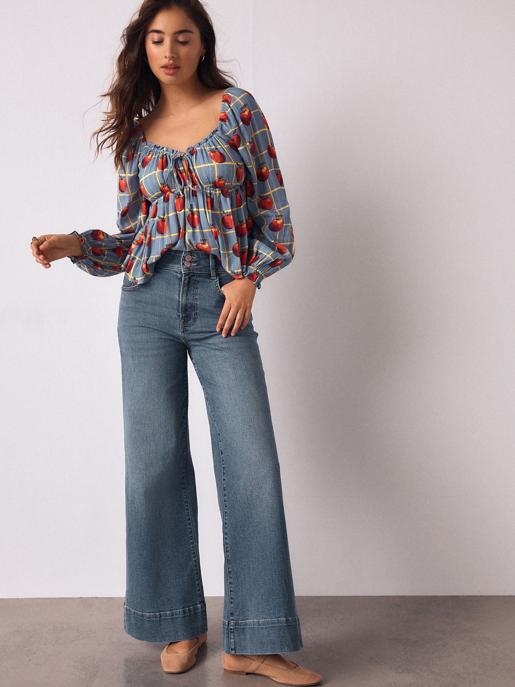 High Rise Stretch Wide Leg Jeans - Mid Blue - Petite - Location Worn