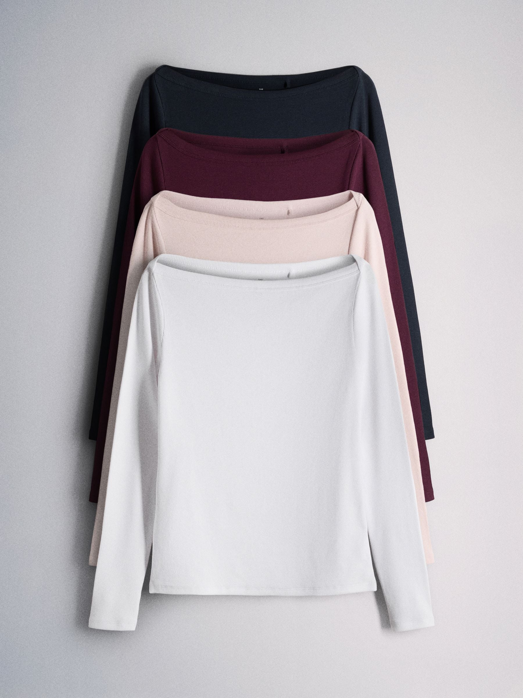 The Set 4 Pack Boat Neck Ribbed T-Shirts - Navy/Burgundy/Pink/White - Regular - SIP Still Life