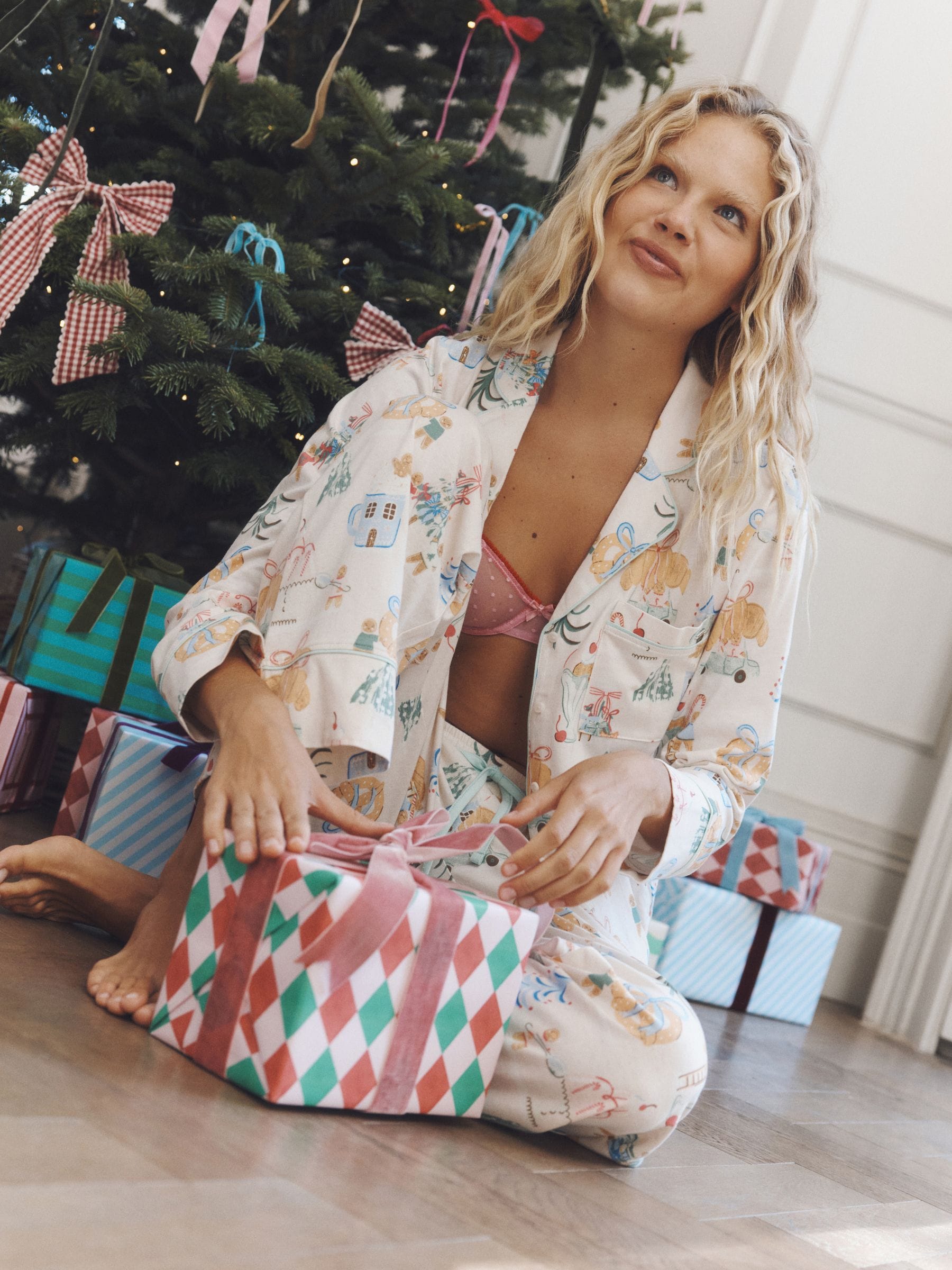 Long Sleeve Button Through Pyjama Set - Ecru Croissant Christmas - Regular - Location Worn