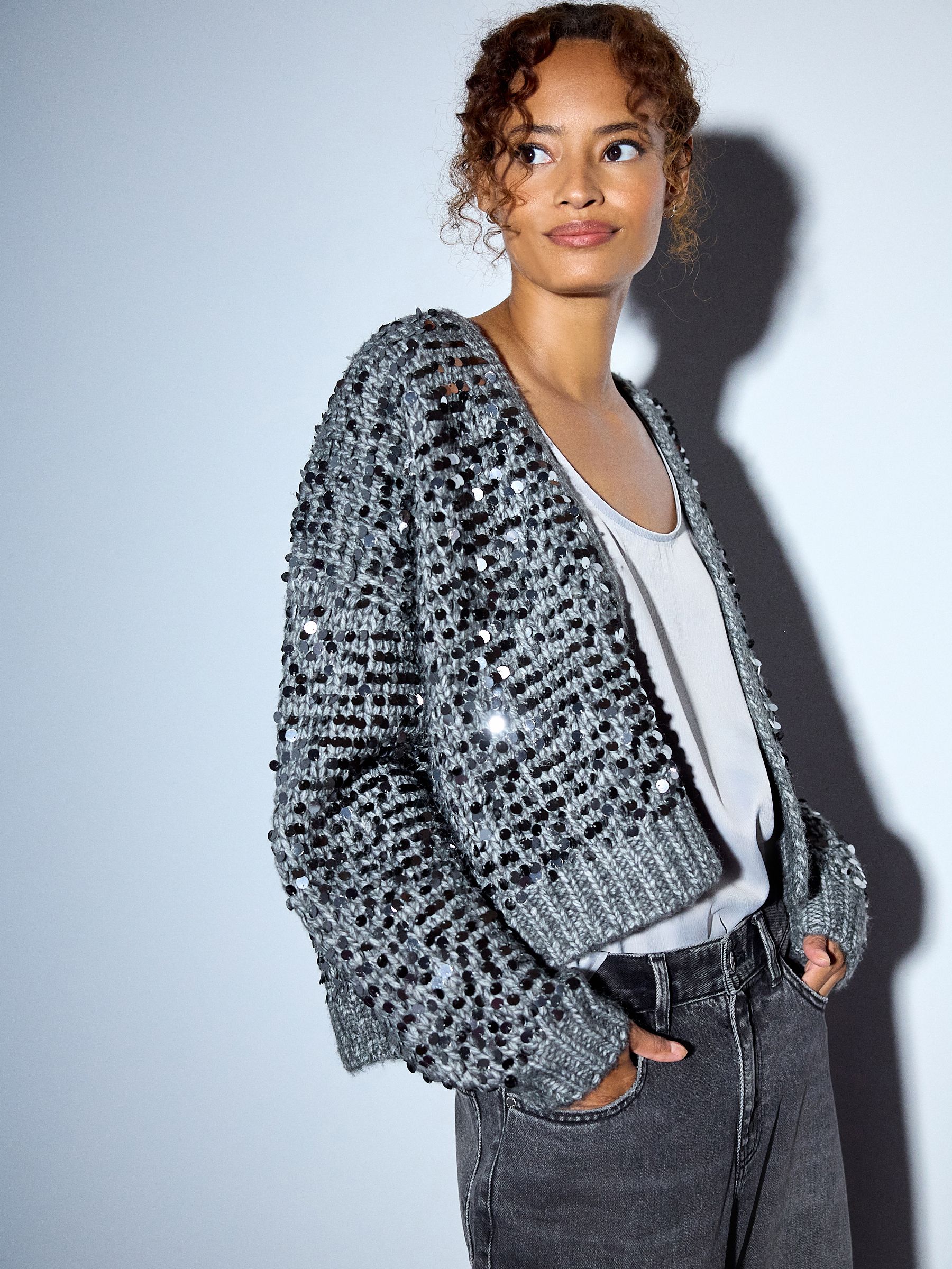 Soft Touch Chunky Knit Open Cardigan - Charcoal Grey Sequin - Regular - Location Worn