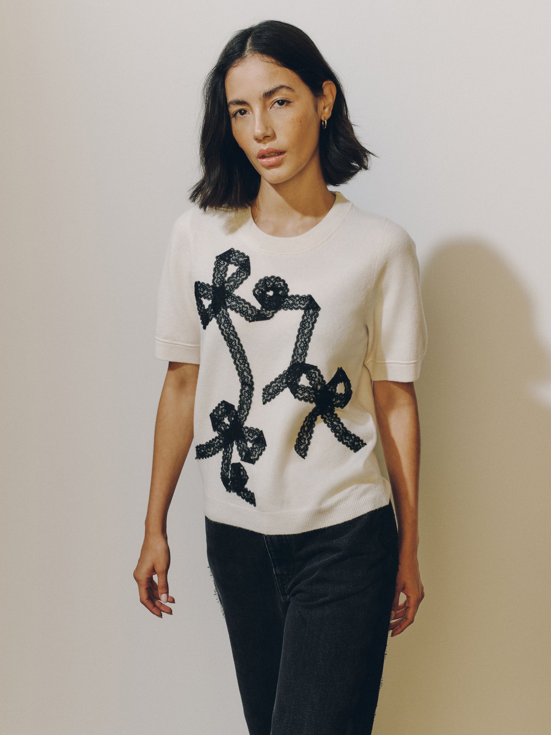 Supersoft Short Sleeve Knitted T-Shirt - Ecru Lace Bow - Regular - SIP Worn