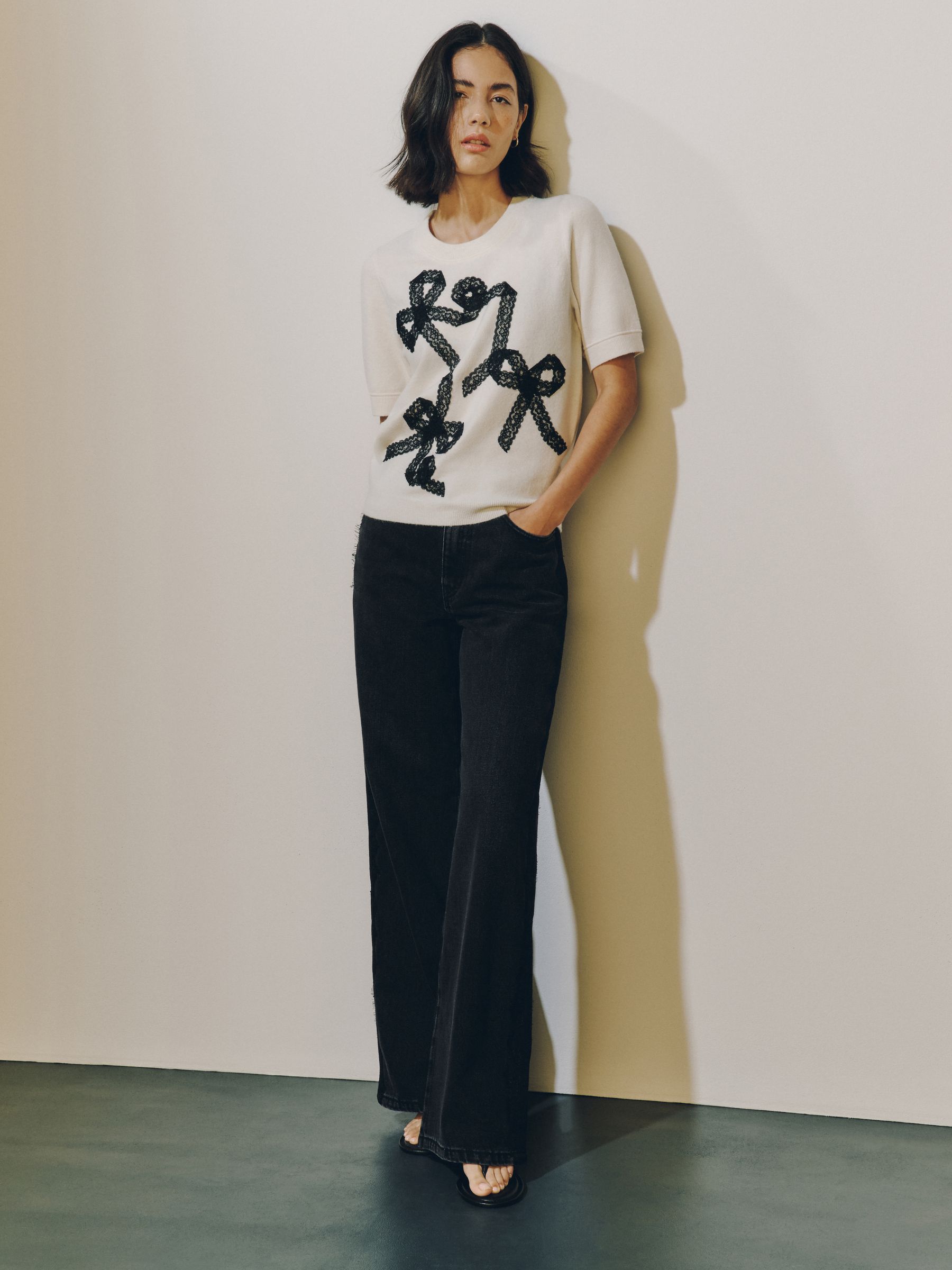 Supersoft Short Sleeve Knitted T-Shirt - Ecru Lace Bow - Regular - SIP Worn