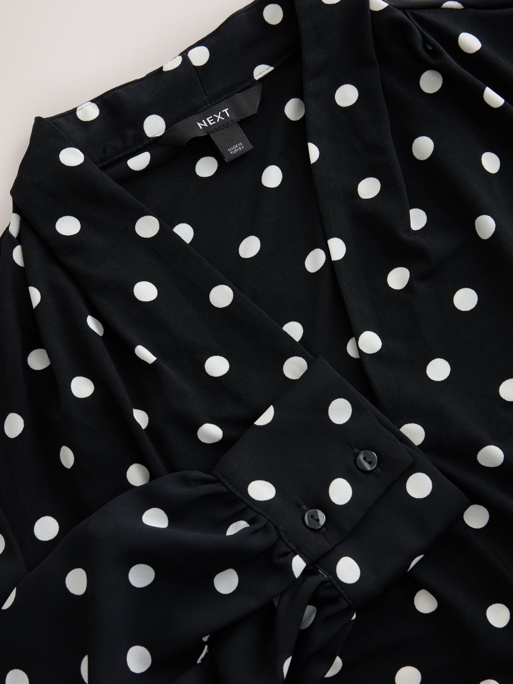 Long Sleeve V-Neck Cuff Top - Monochrome Spot - Regular - SIP Still Life