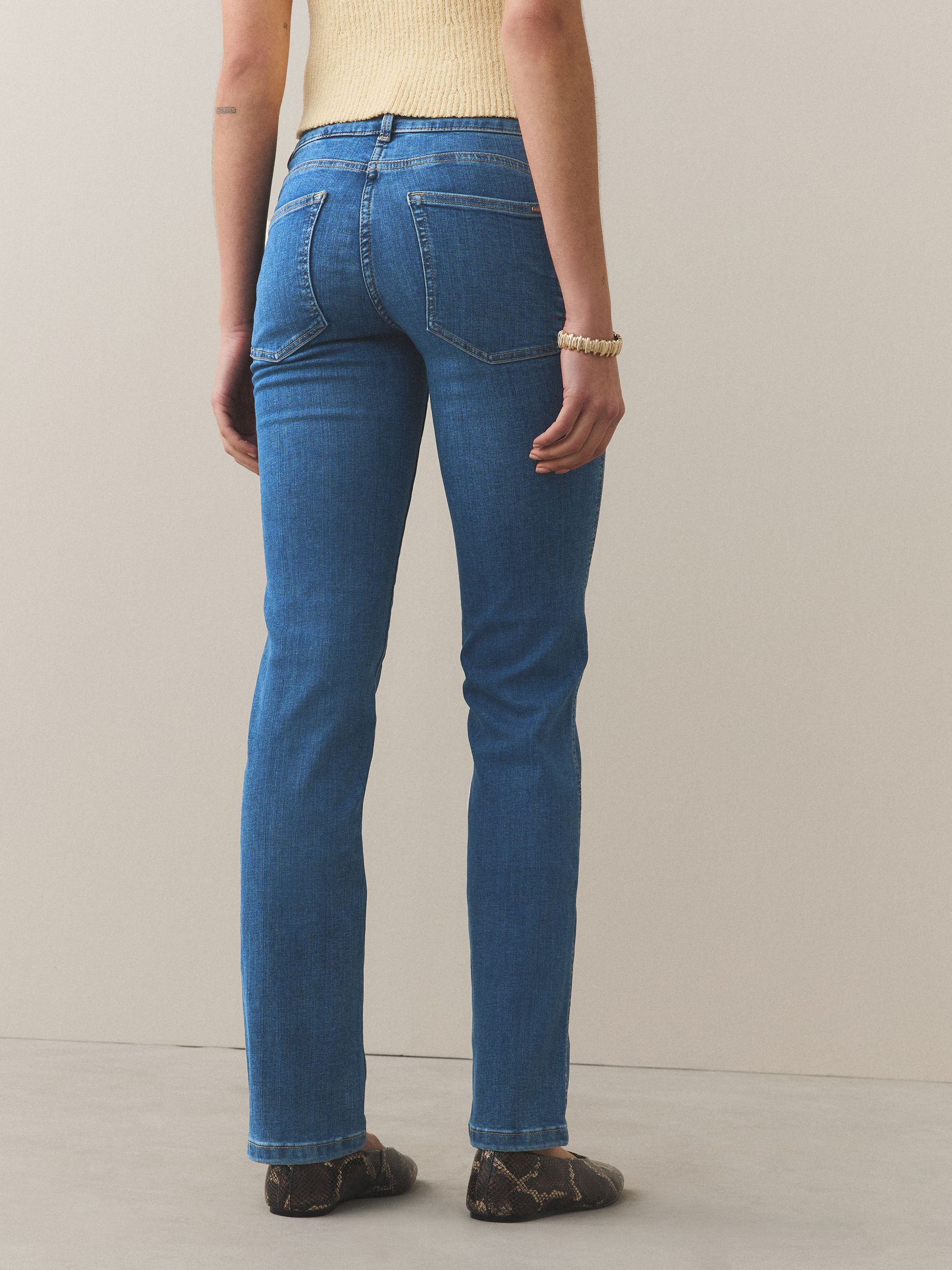 Lift Slim and Shape Jeans - Blue - Regular - SIP Worn