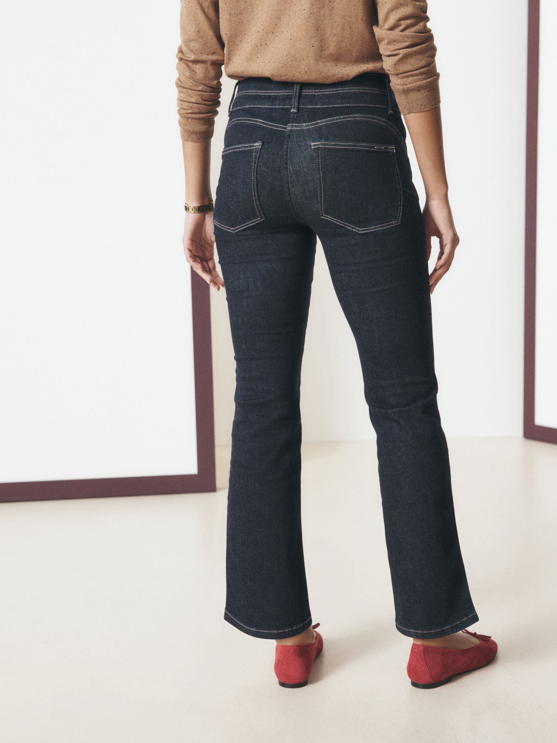 Lift Slim and Shape Bootcut Jeans - Indigo Rinse Blue - Regular - Location Worn