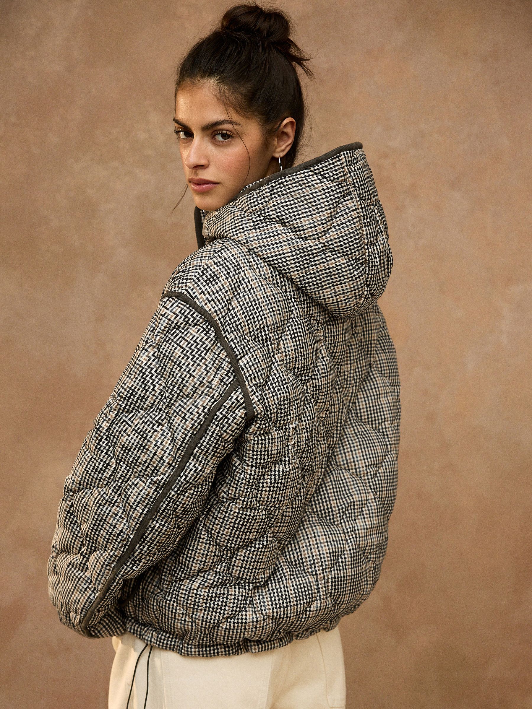 Shower Resistant Lightweight Quilted Jacket - Brown/Blue Check - Regular - Location Worn