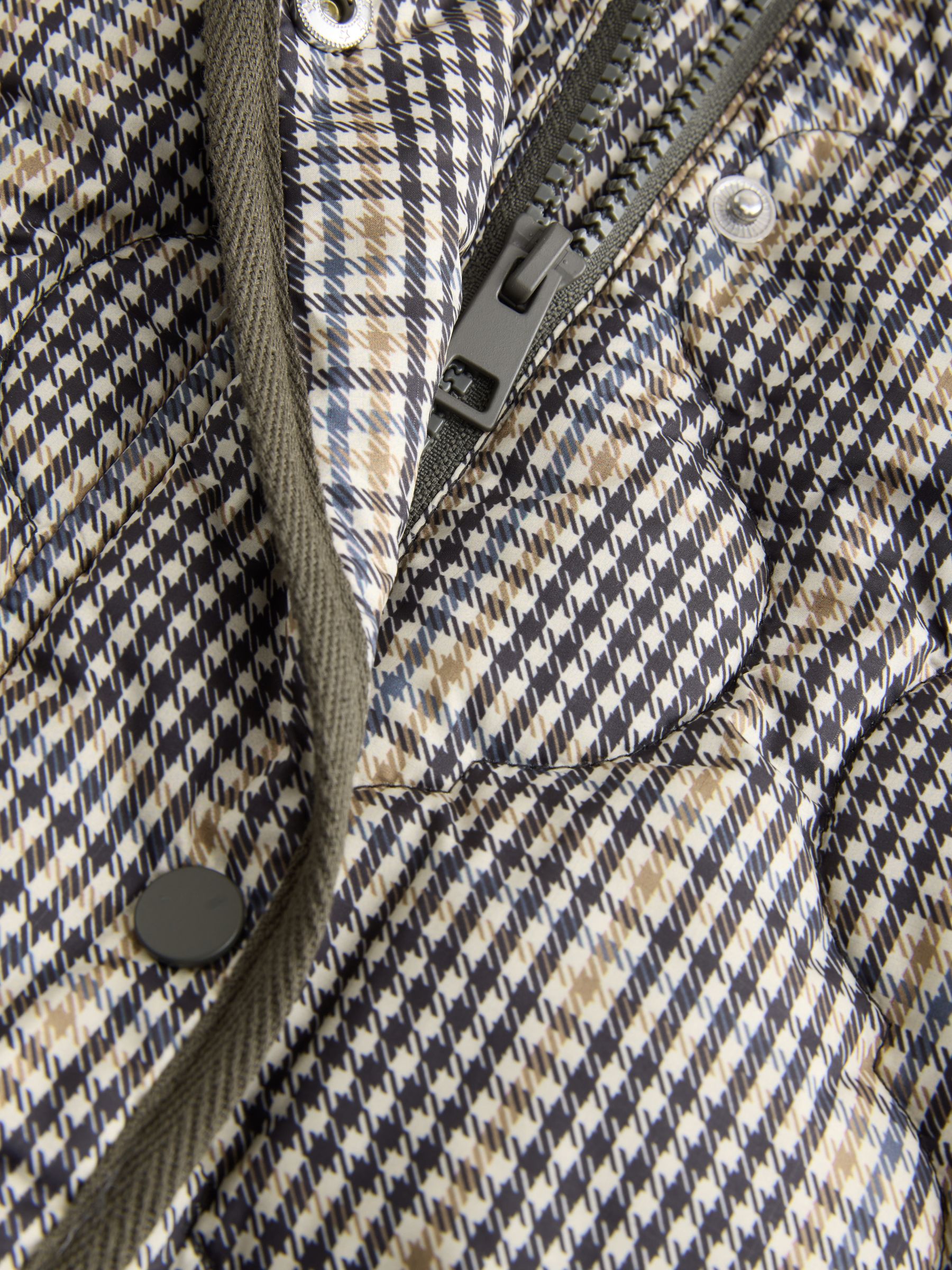 Shower Resistant Lightweight Quilted Jacket - Brown/Blue Check - Regular - SIP Still Life