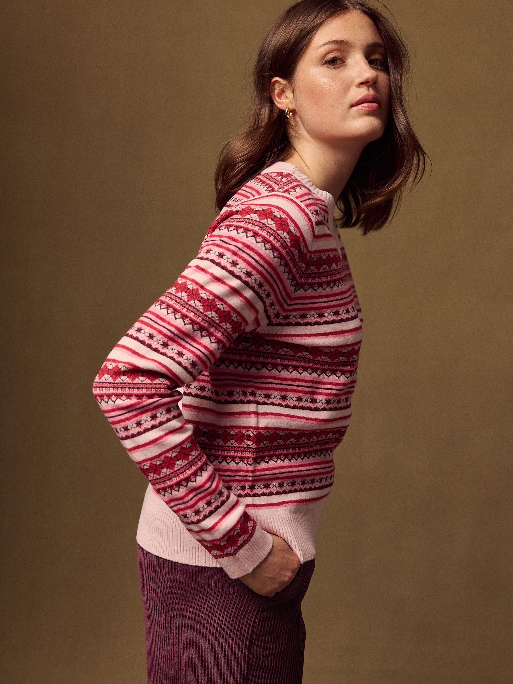 Supersoft V-Neck Long Sleeve Jumper - Pink Fairisle - Regular - Location Worn