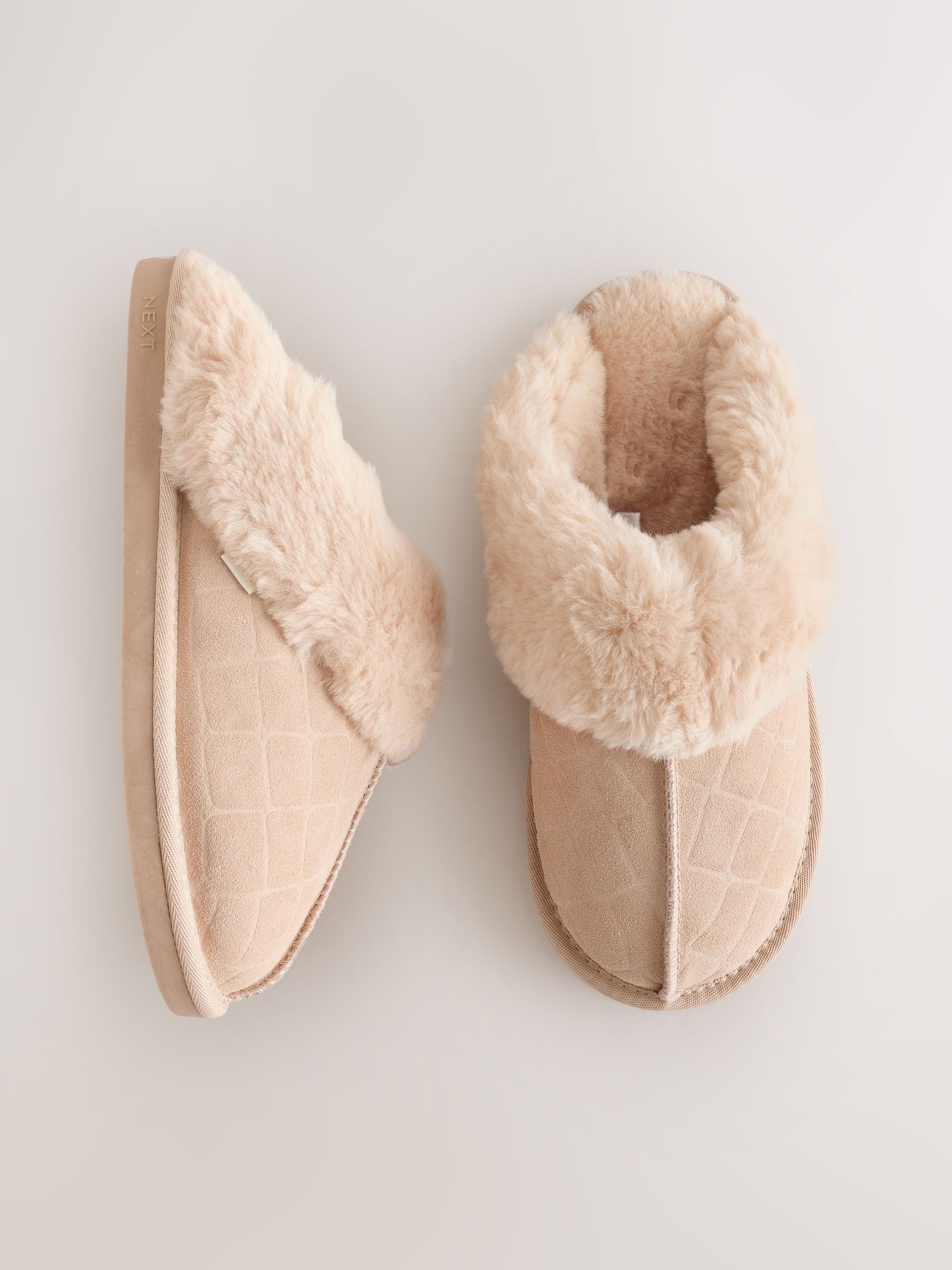 Faux Fur Lined Suede Mule Slippers - Ecru Croc - Regular - SIP Still Life