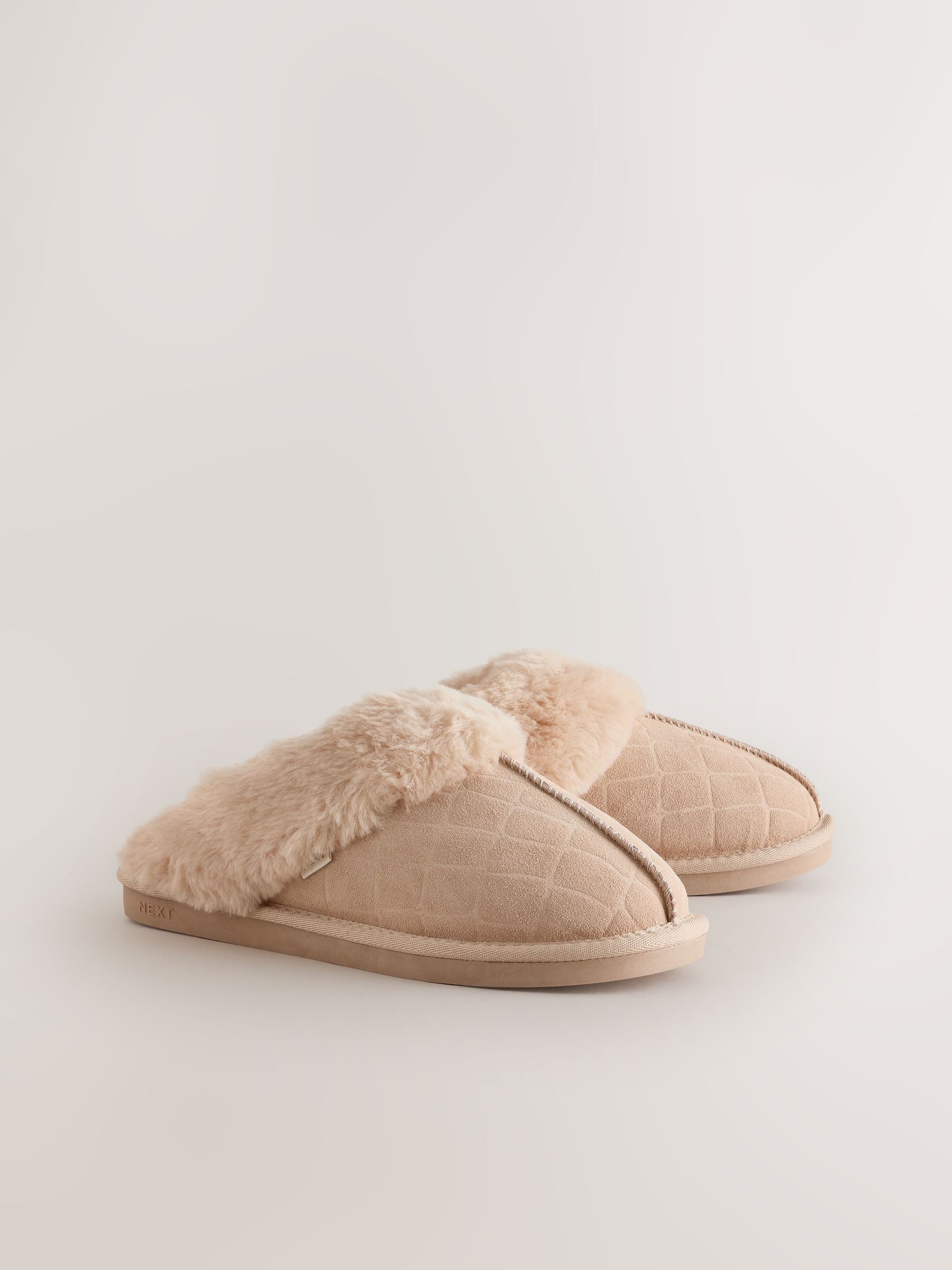 Faux Fur Lined Suede Mule Slippers - Ecru Croc - Regular - SIP Still Life