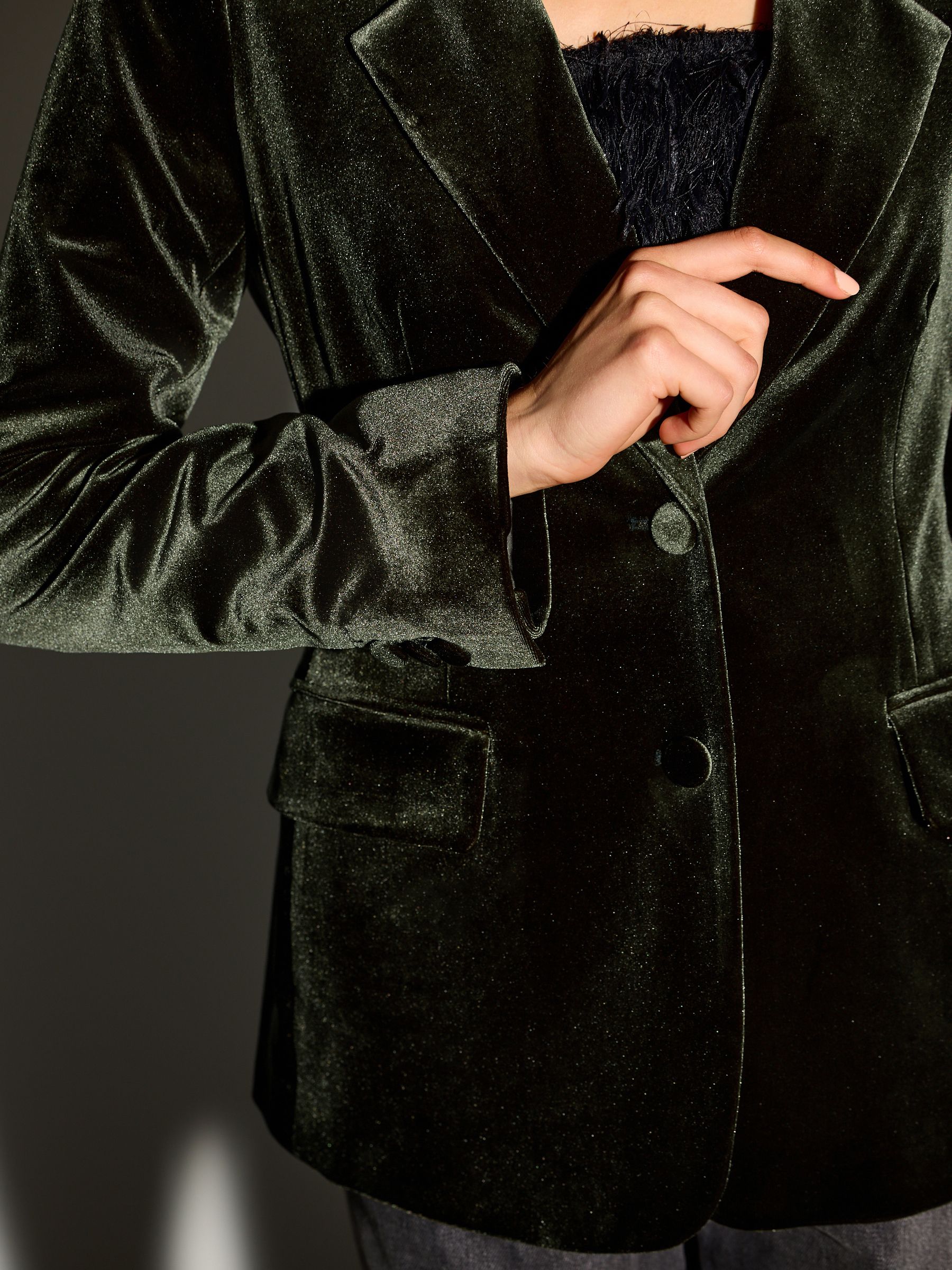 Velvet Single Breasted Blazer - Green - Regular - Location Worn
