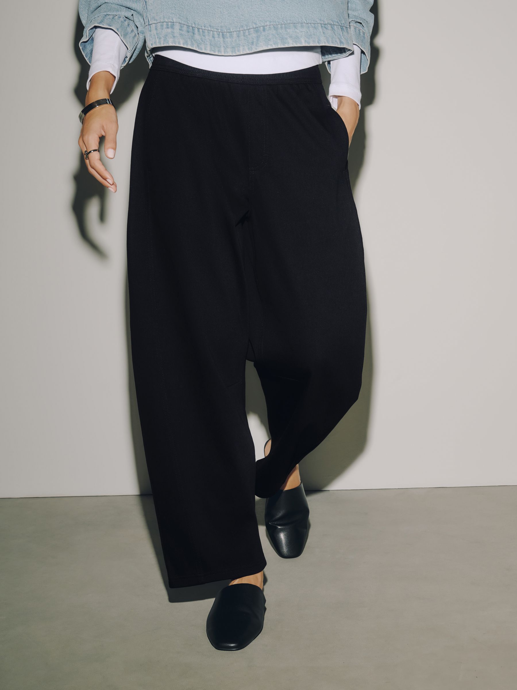 Barrel Leg Denim Jersey Trousers - Black - Regular - SIP Worn
