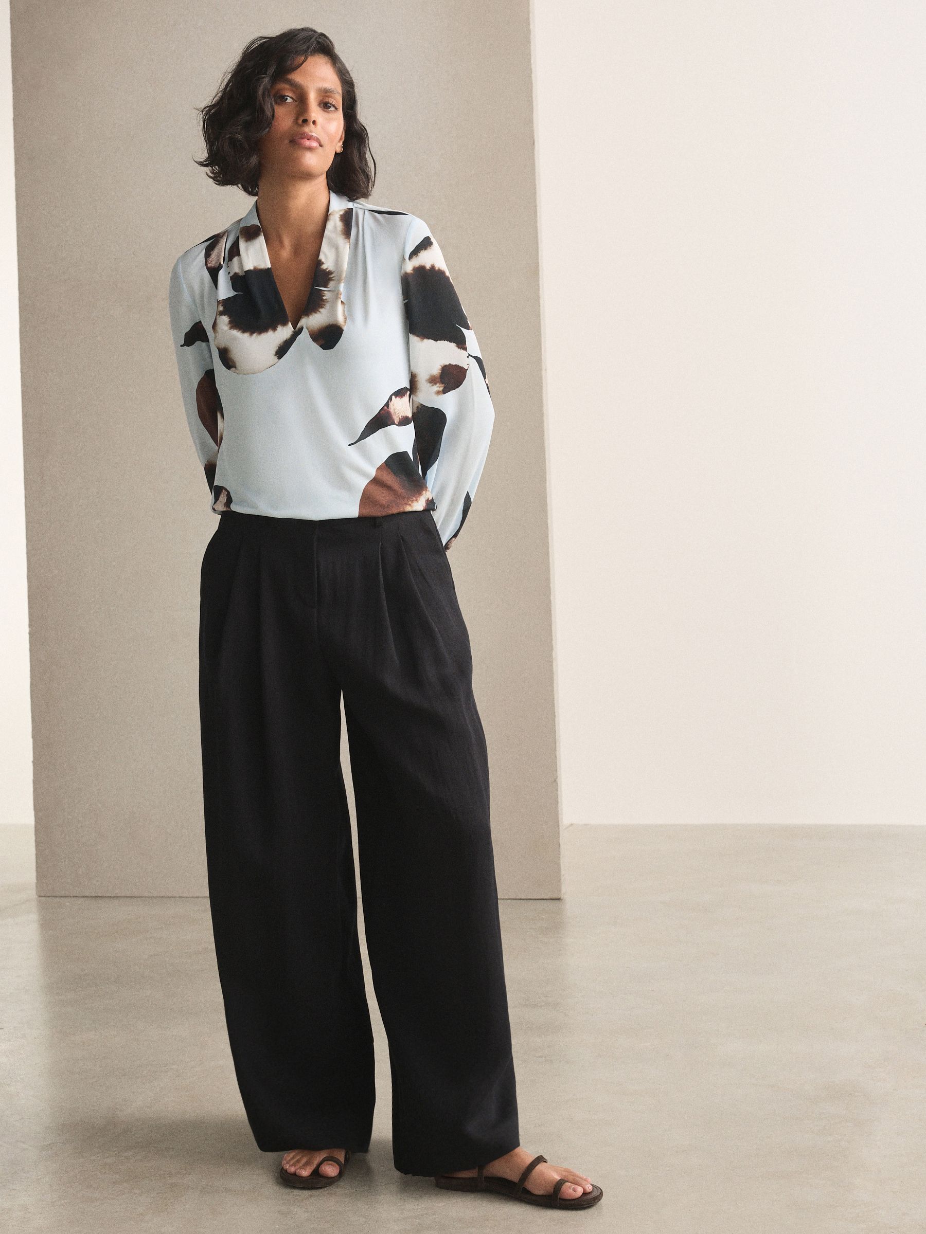 Long Sleeve V-Neck Cuff Top - Blue Floral Print - Petite - Location Worn