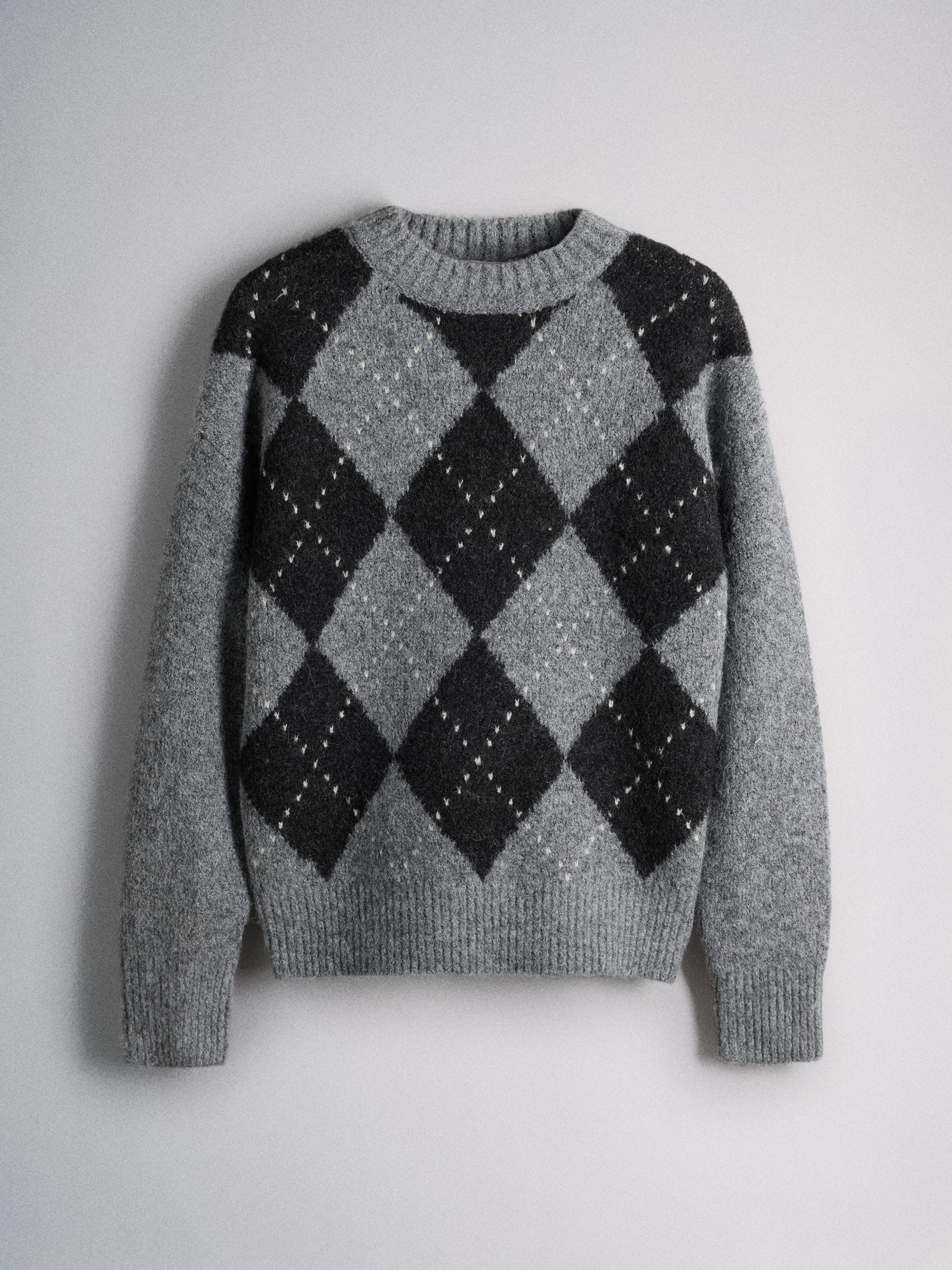 The Set Fluffy Crew Neck Jumper - Grey - Regular - SIP Still Life