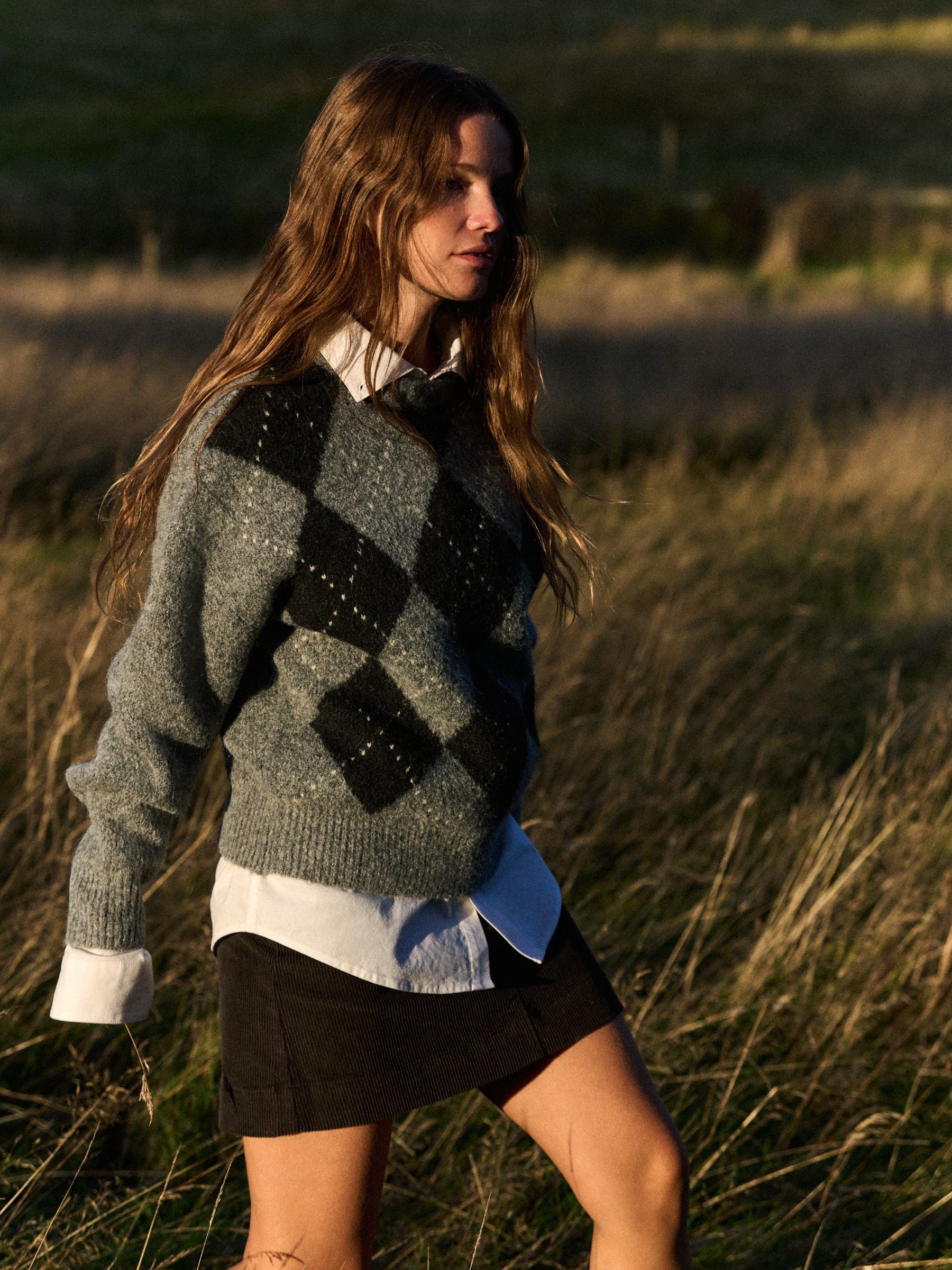 The Set Fluffy Crew Neck Jumper - Grey - Regular - Location Worn