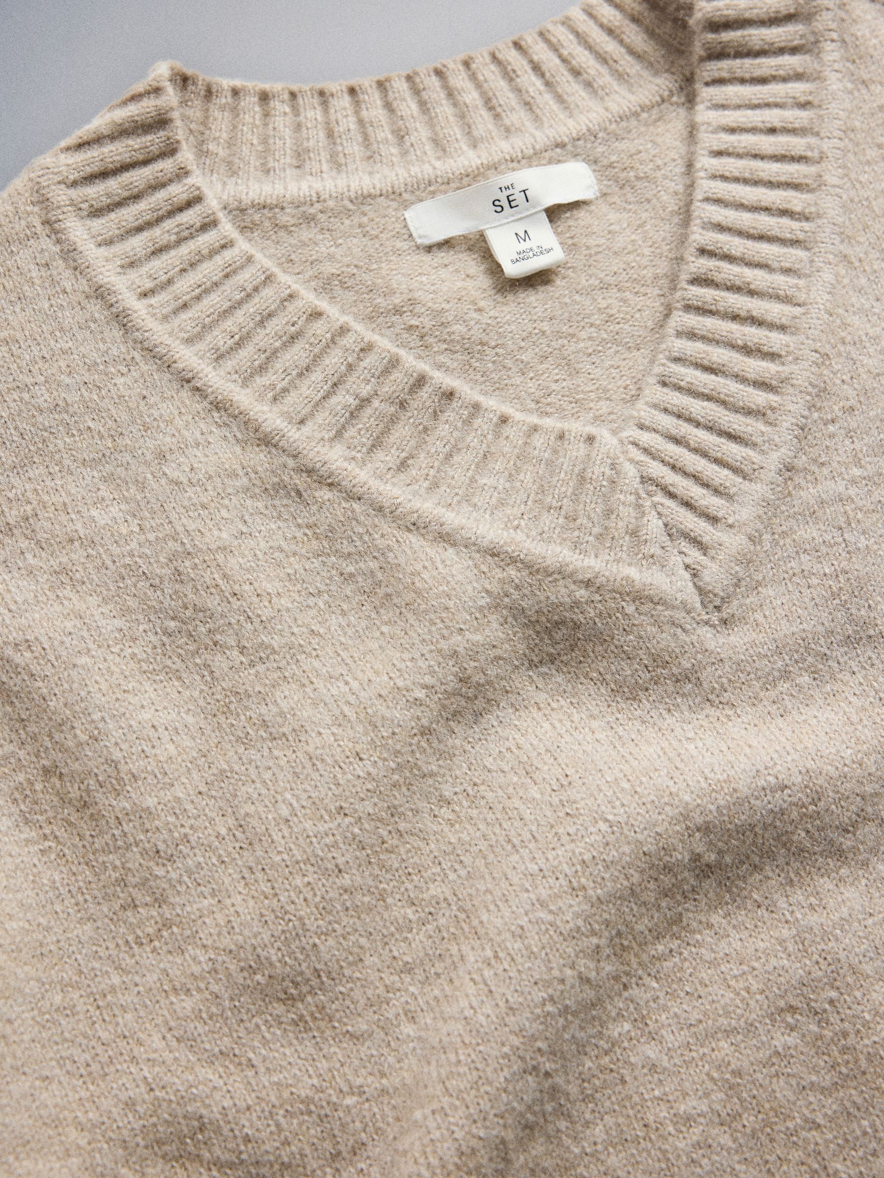 The Set 2 Pack V-Neck Jumpers With Wool - Mink Marl/Brown Silver Cloud - Regular - SIP Still Life