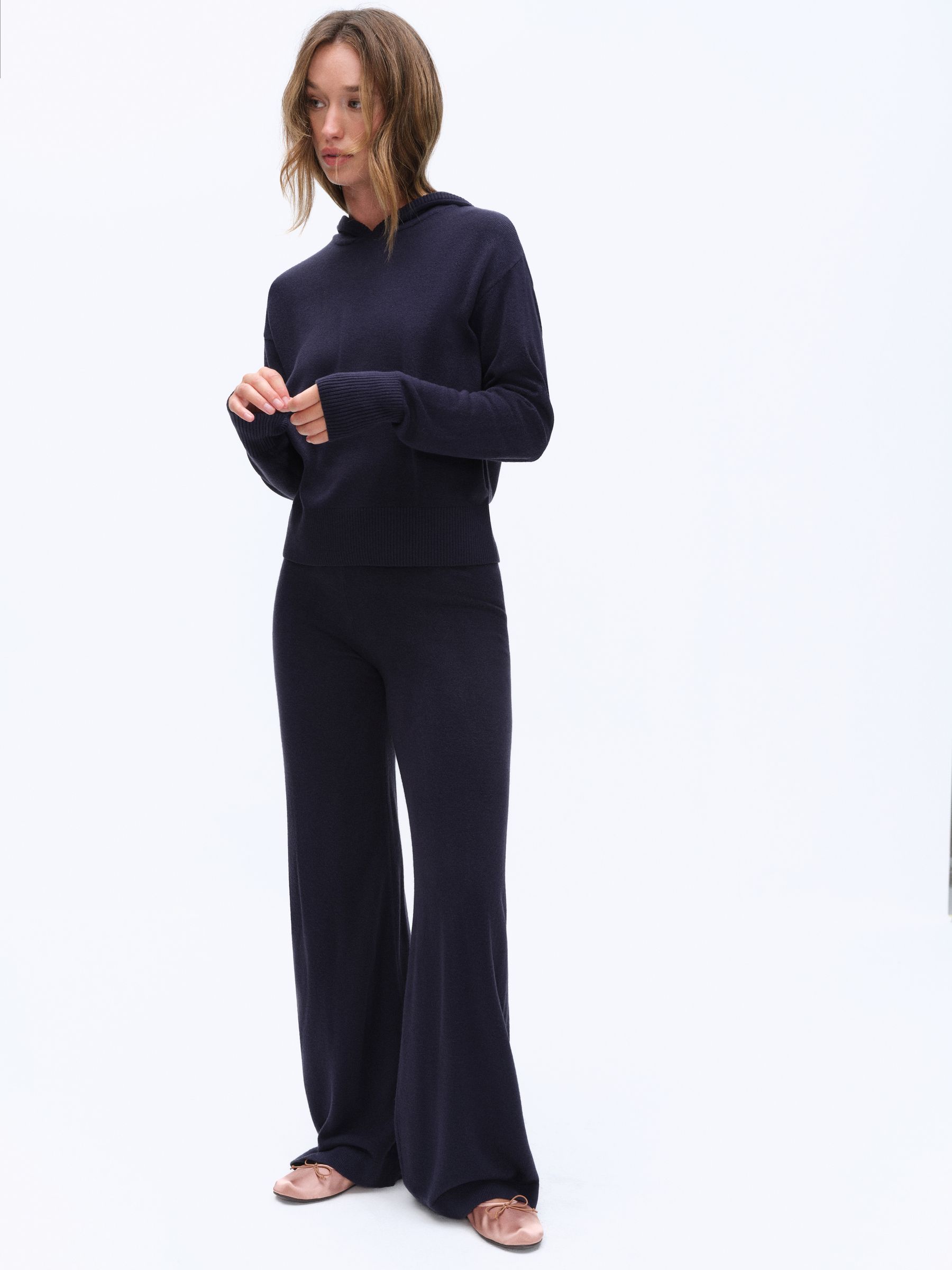 The Set Hoodies And Joggers Set - Navy Blue - Regular - SIP Worn