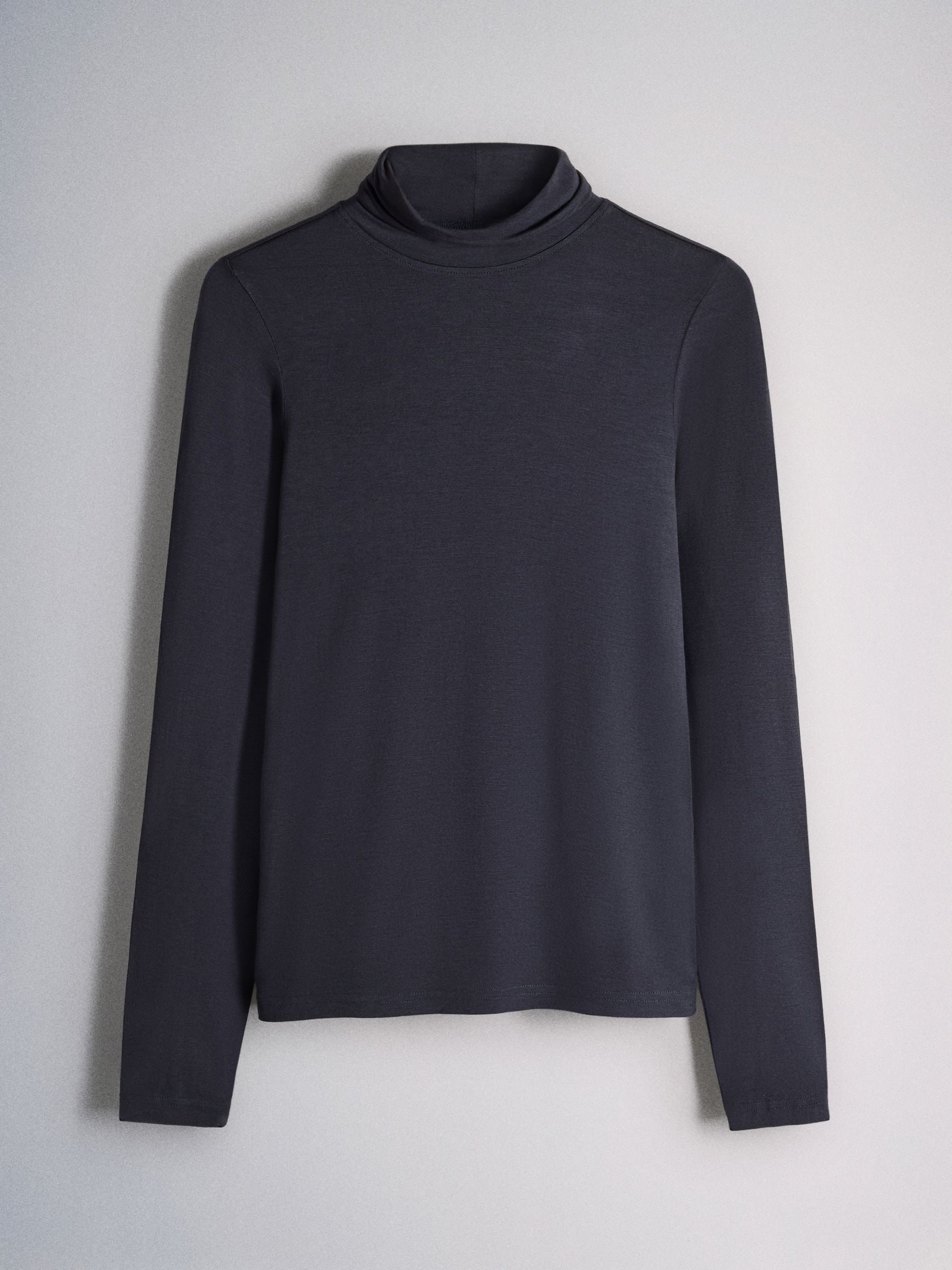 The Set High Neck Long Sleeve Slinky T-Shirt  4 Pack - Navy/Burgundy/Cream/Blue - Regular - SIP Still Life