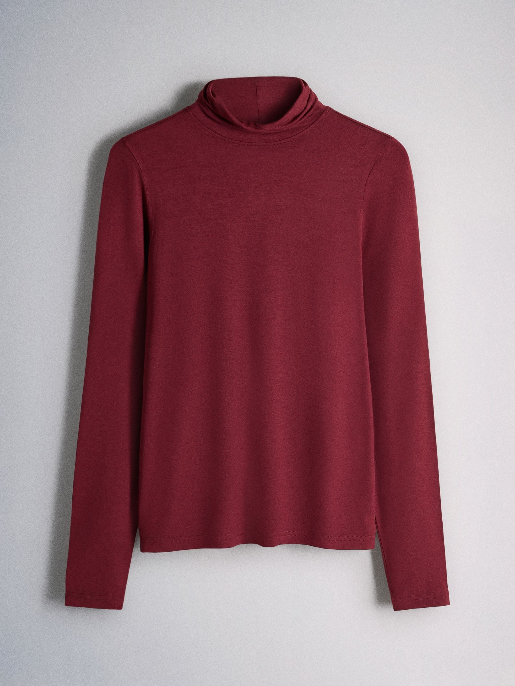The Set High Neck Long Sleeve Slinky T-Shirt  4 Pack - Navy/Burgundy/Cream/Blue - Regular - SIP Still Life