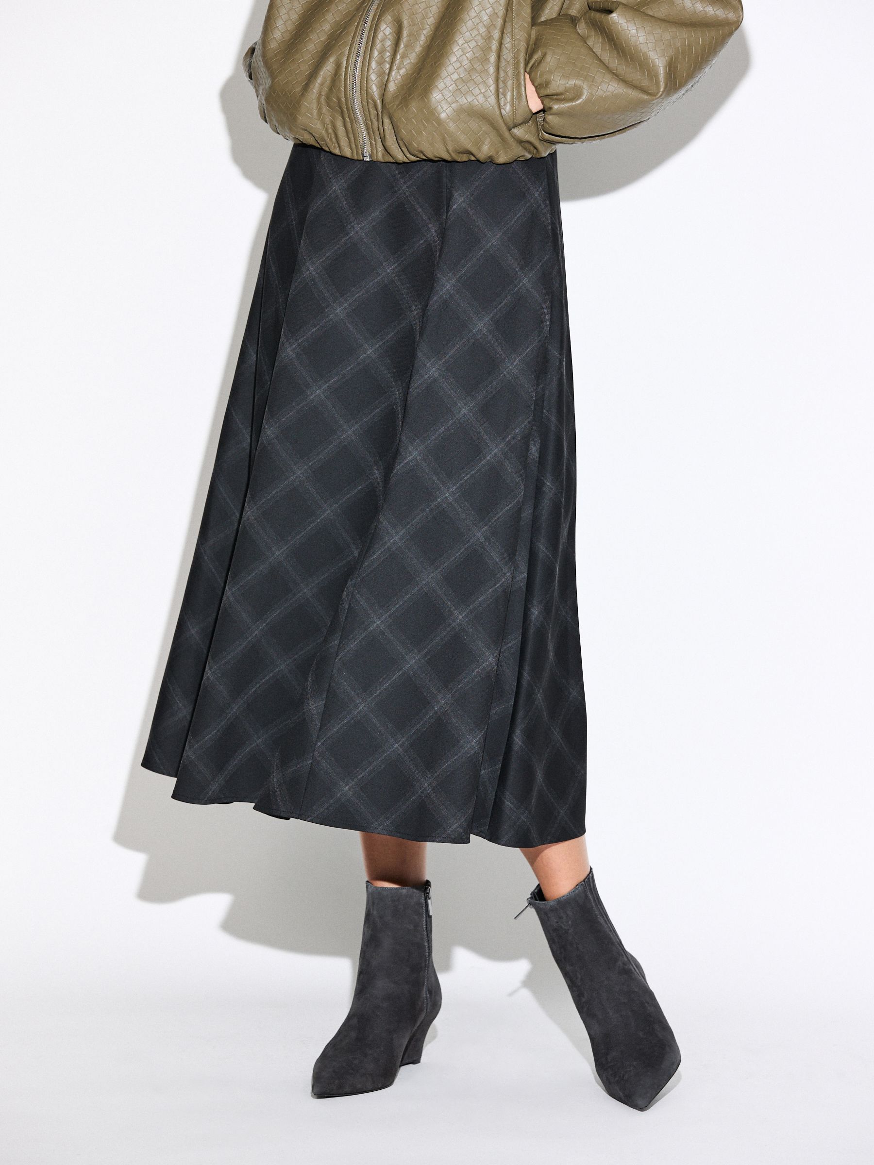 Check Midi Skirt - Black - Regular - Location Worn