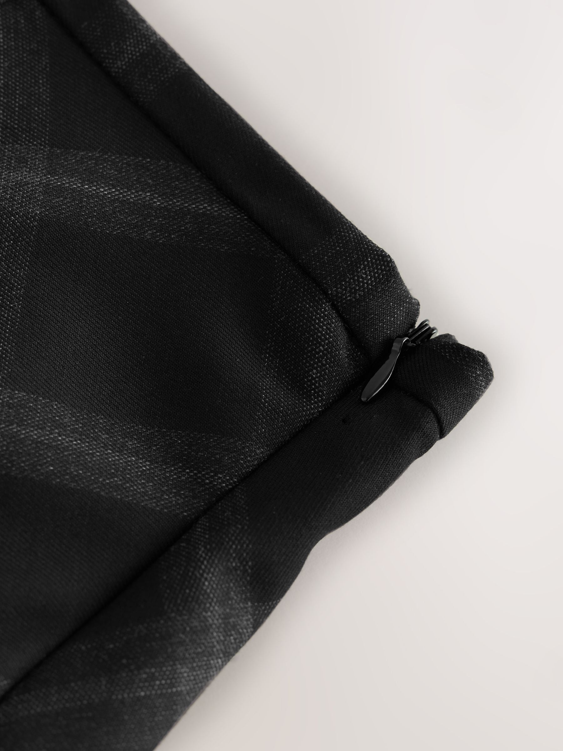 Check Midi Skirt - Black - Regular - SIP Still Life